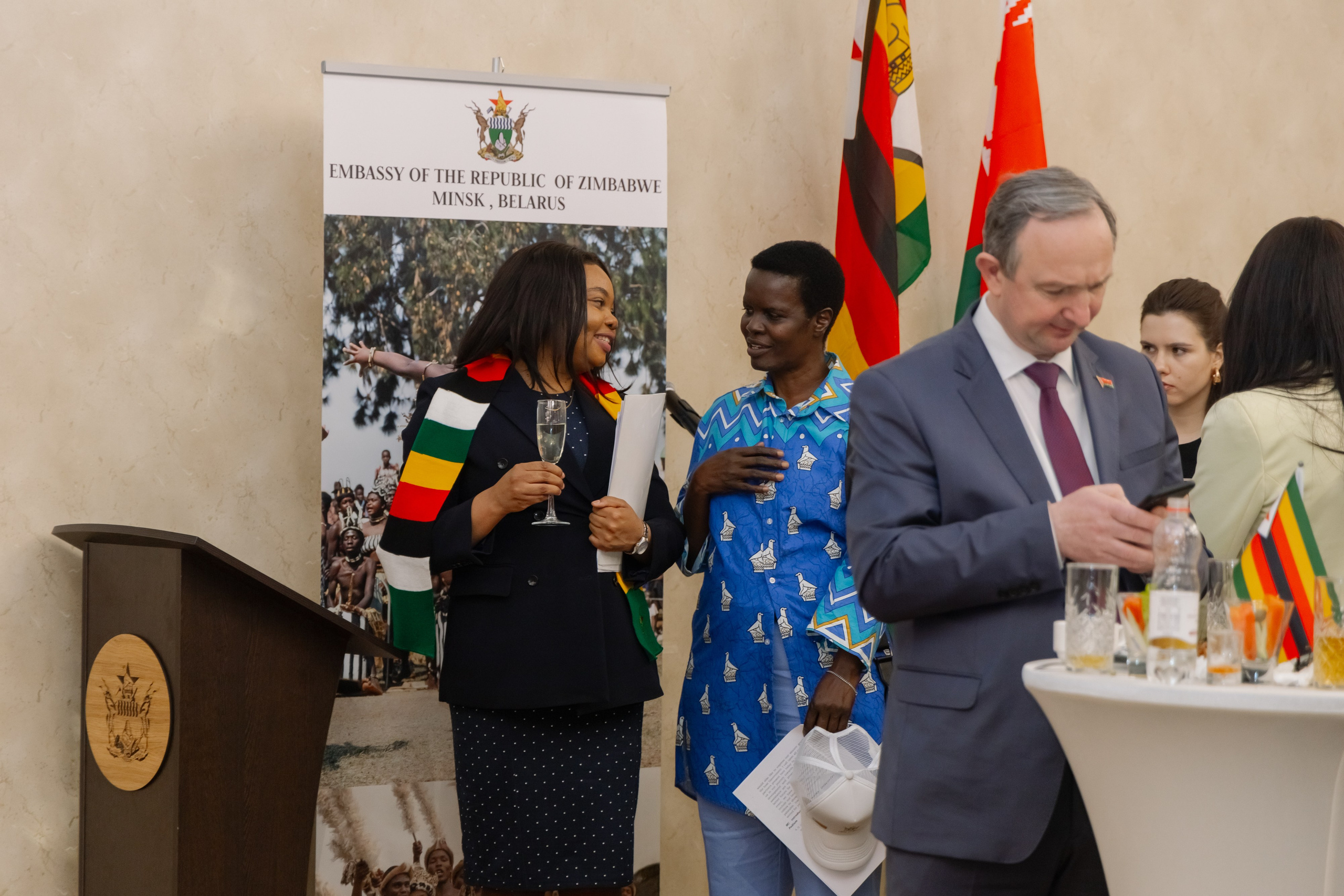 Фотосъемка делегации Посольства Зимбабве в Минске. Свадебный фотограф в Минске/Беларуси Сергей Спиридонов