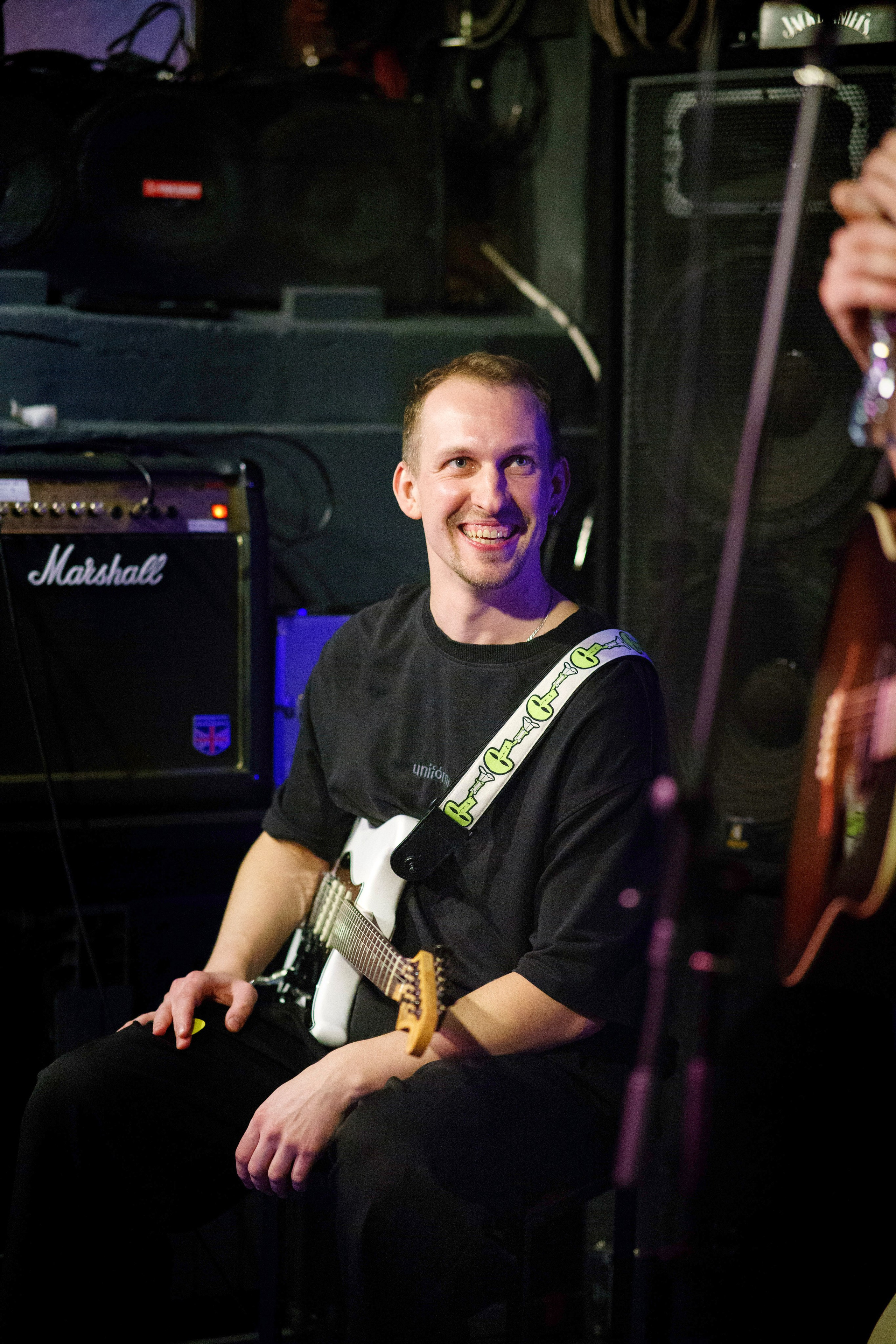 Концерт группы Тони Мак в баре Debaser. Фотограф в Санкт-Петербурге Ибрагимова Алина