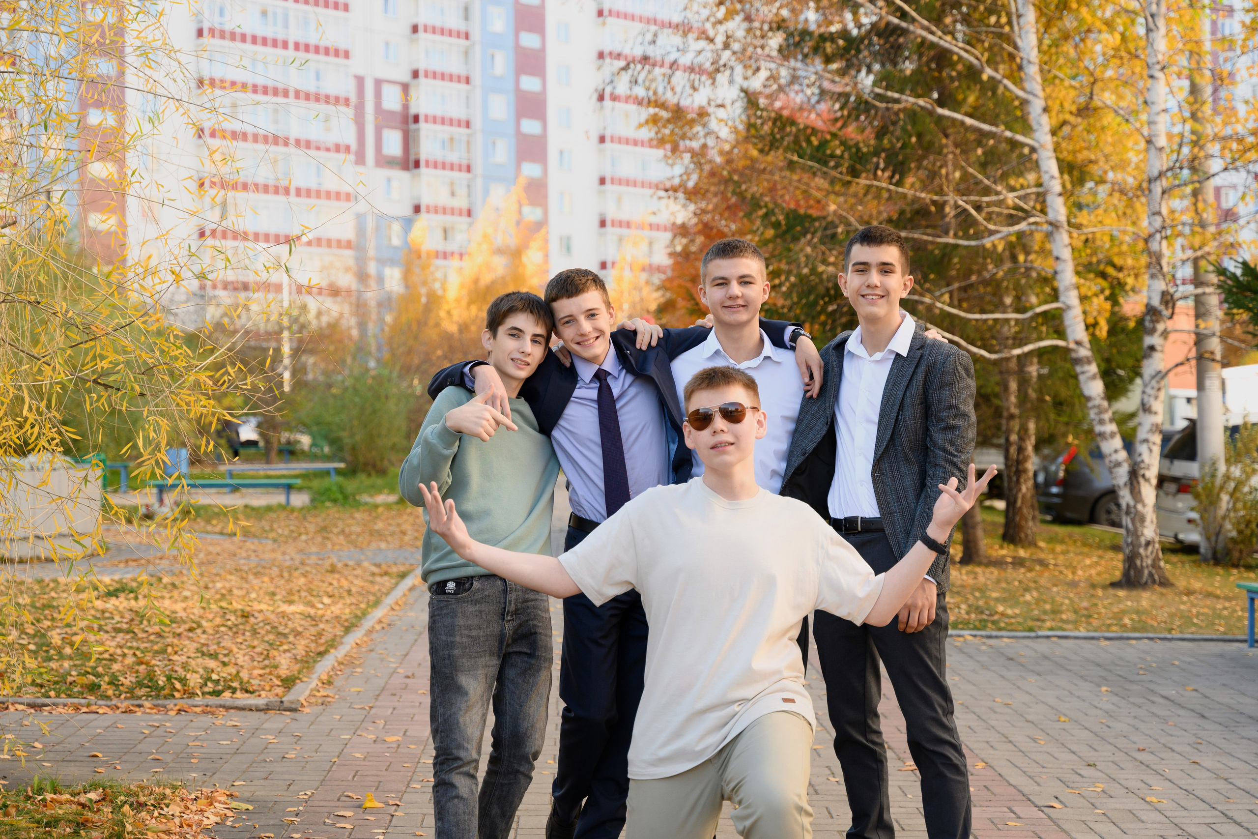 Фотоальбомы для старшеклассников 9-11 класс. Профессиональный фотограф в г. Красноярске Татьяна Арлакова