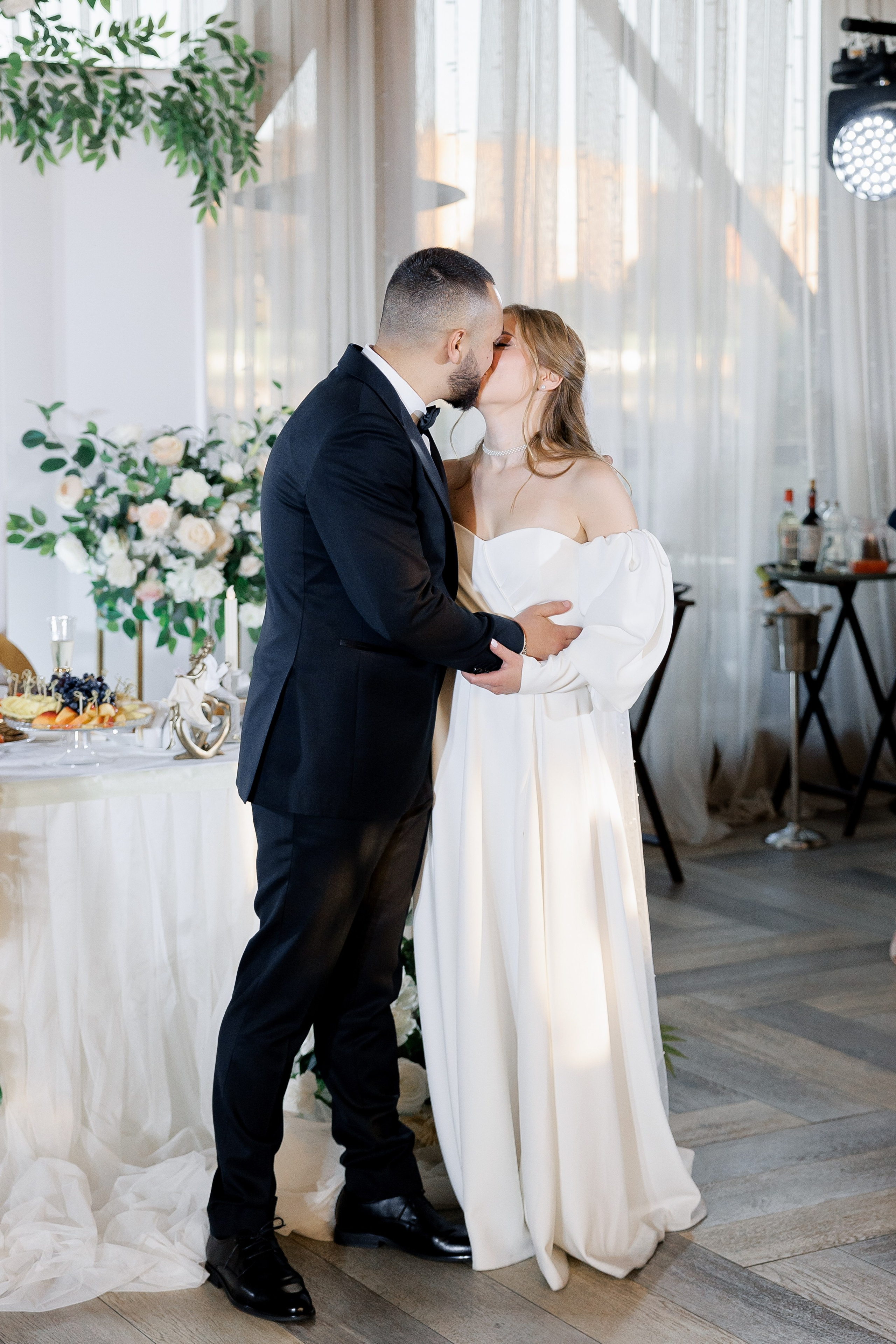 Анонс свадьбы Карэна и Анны. Свадебный фотограф Домодедово Москва Катерина Алехина