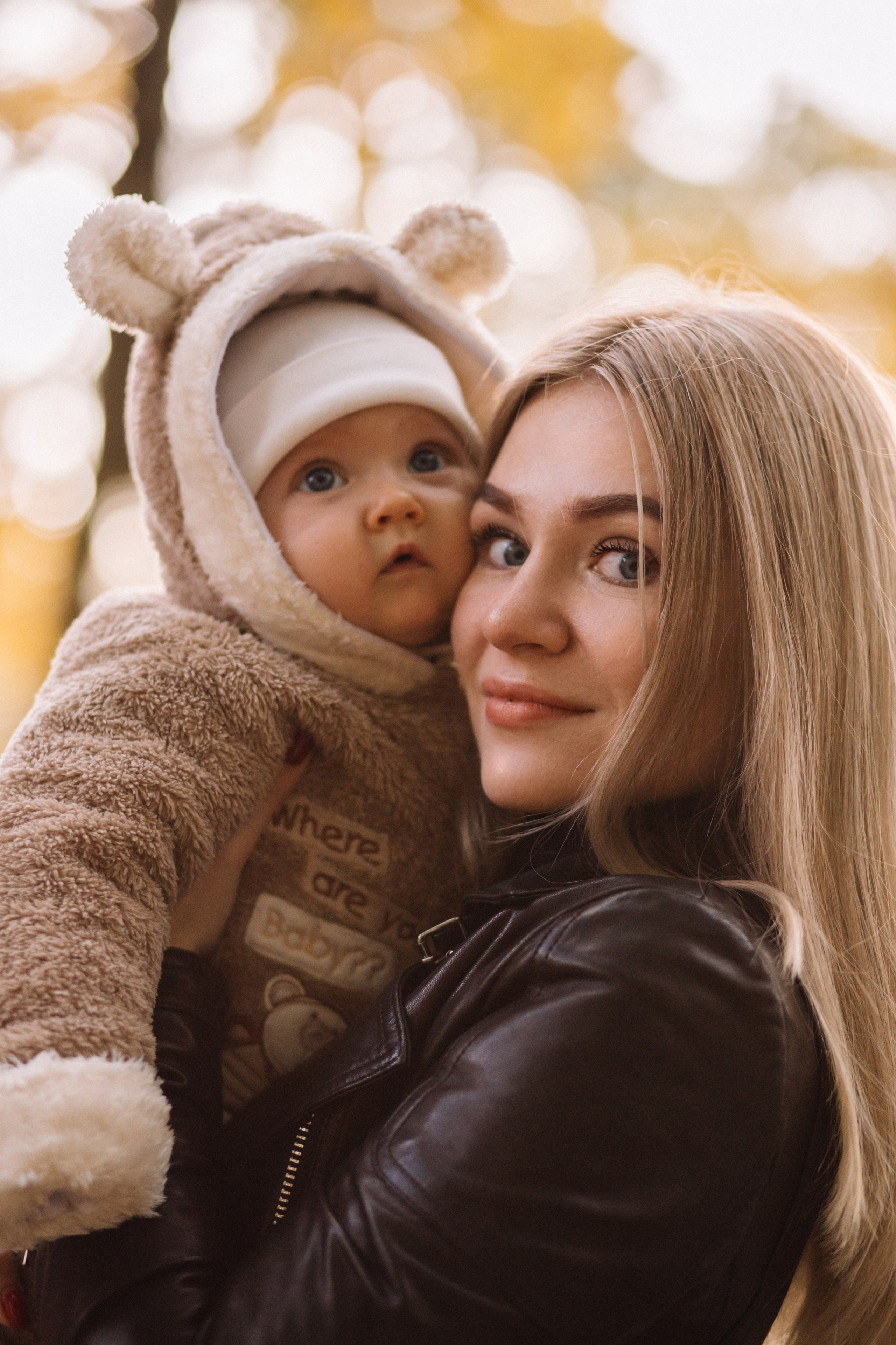 Алина и Аделина. Первая осень малышки. Семейный фотограф в Калининграде Анастасия Юрина