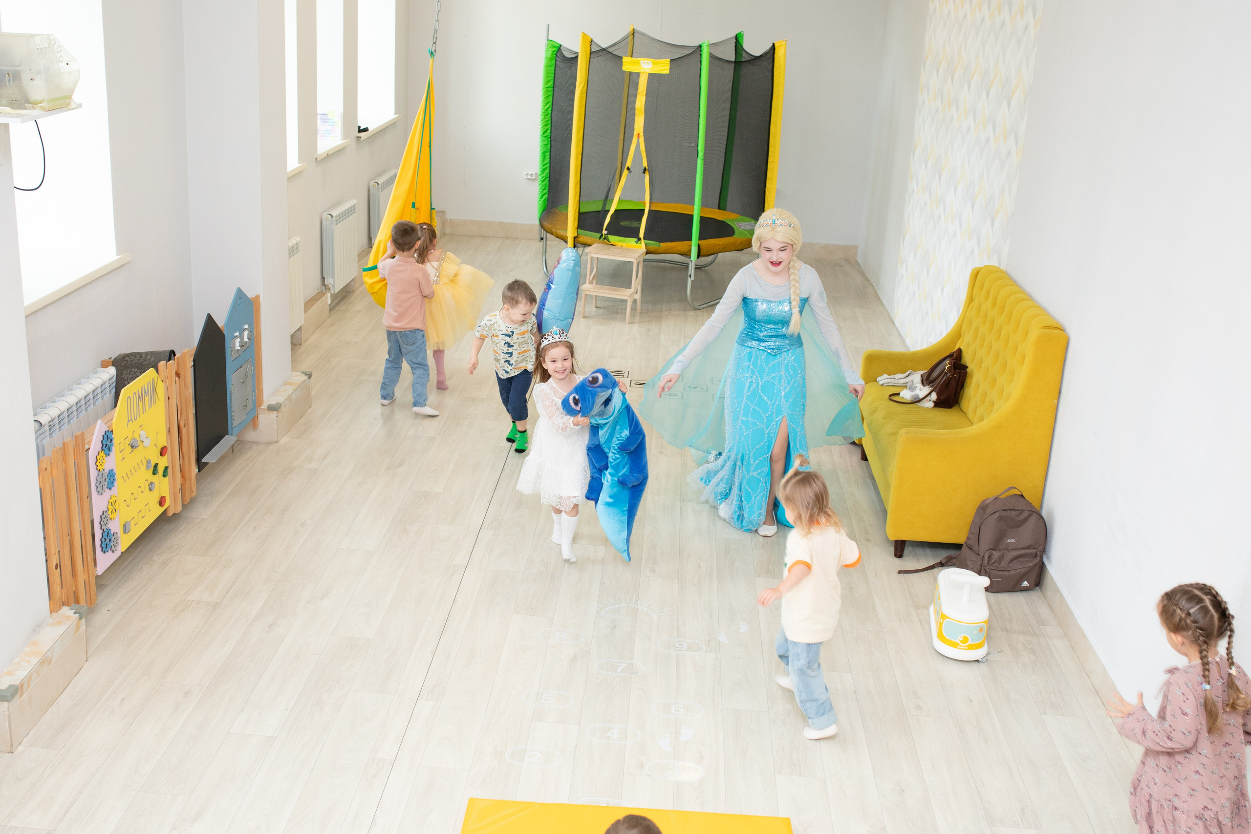 Доммик -Эльза. Фотограф в Новосибирске Ася Зверева