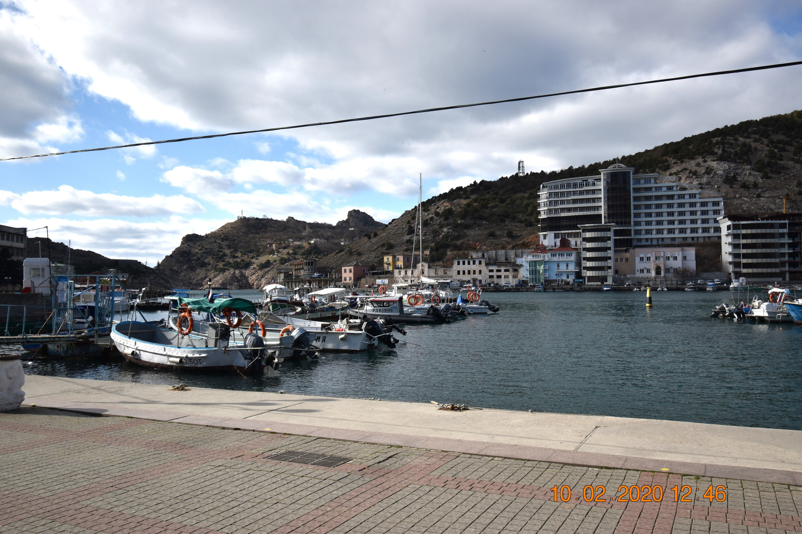 Балаклава. Созерцатель. фотографирую что тронуло и впечатлило. самарская область