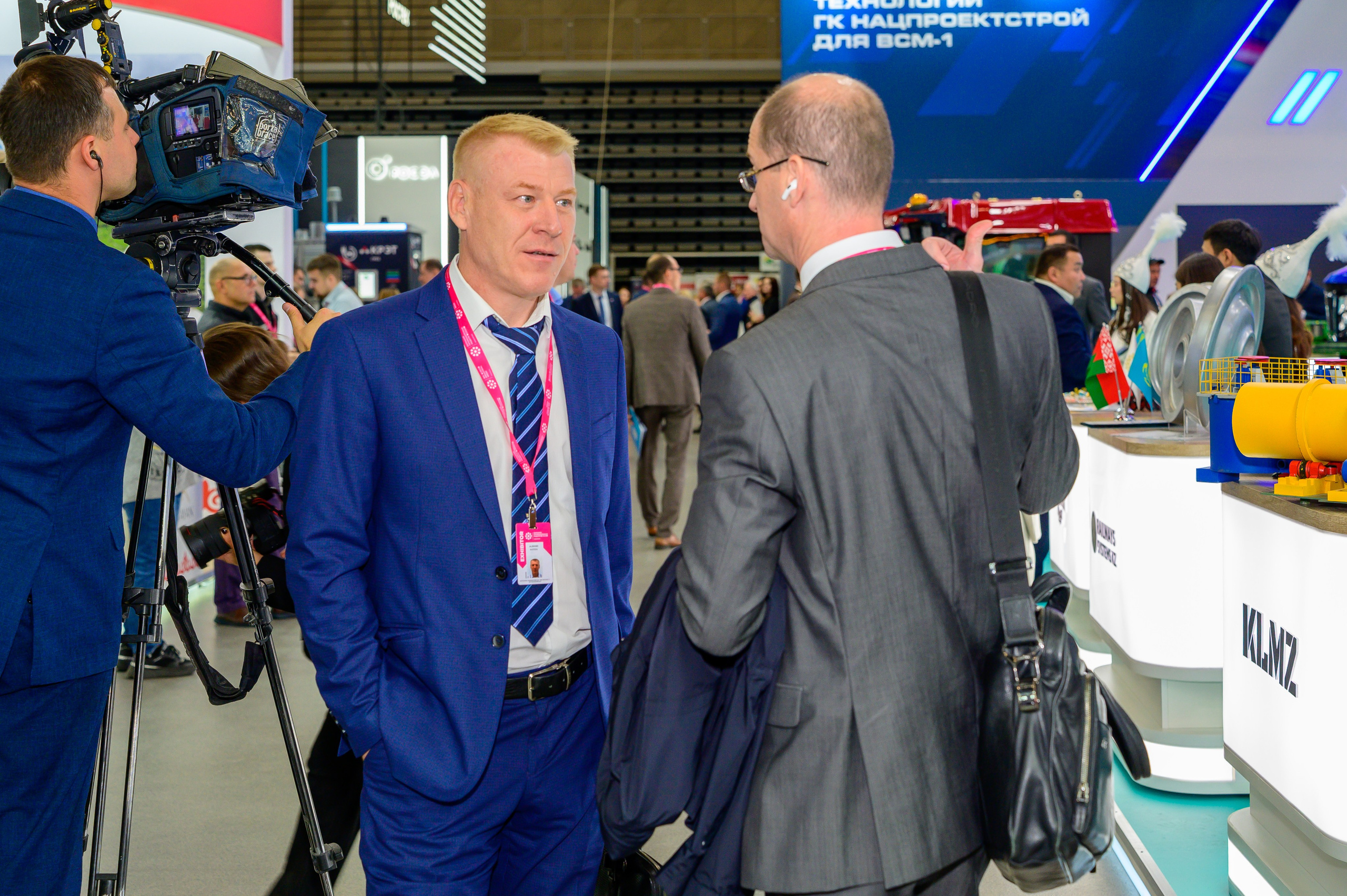 BigindustrialweekBelarus. Фотоуслуги, услуги фотографа, фотографирование важных событий