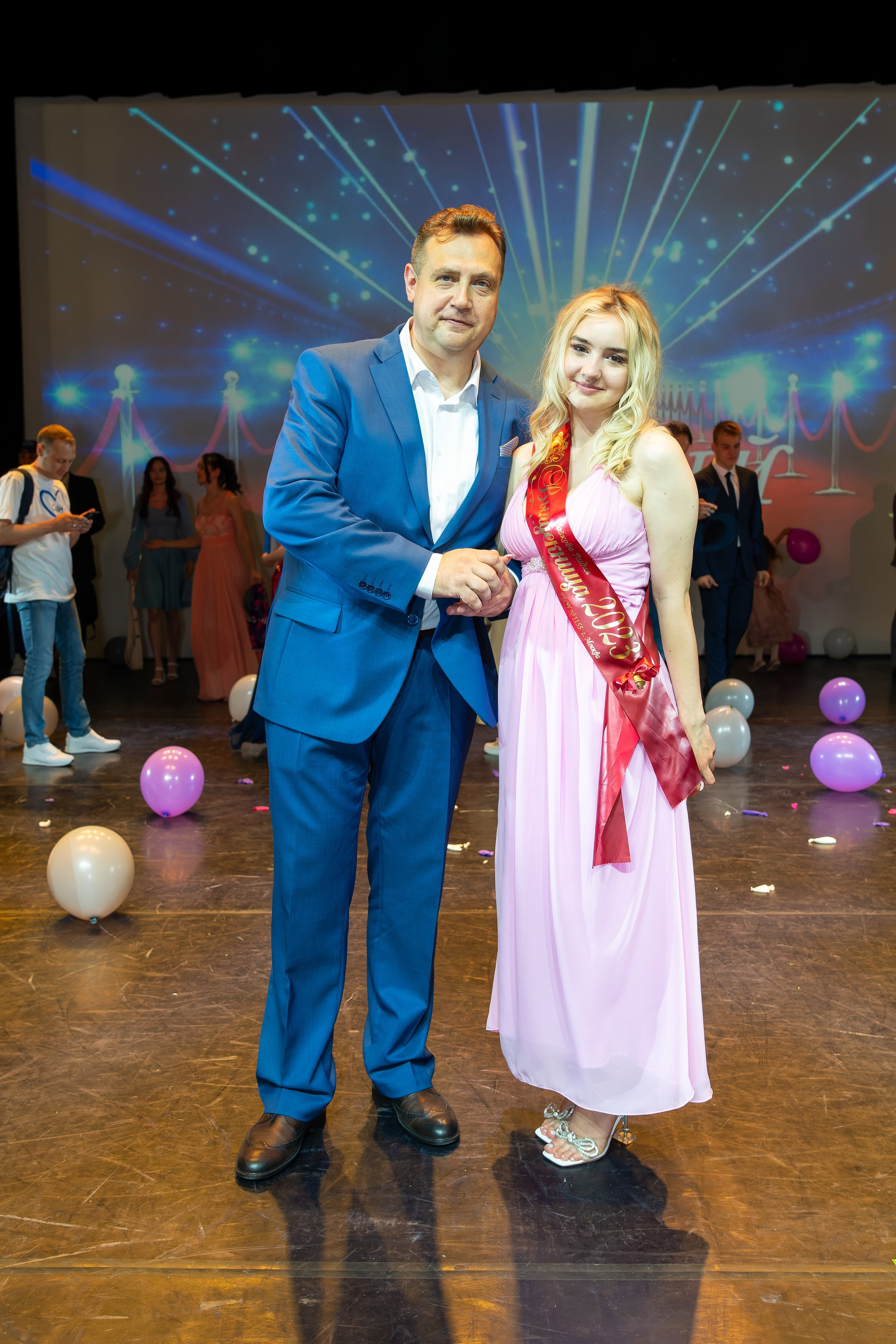 Фотосъёмка последний звонок, выпускной, бал. «Студия DRONAVT`s» — видеосъёмка и фотография г. Москва