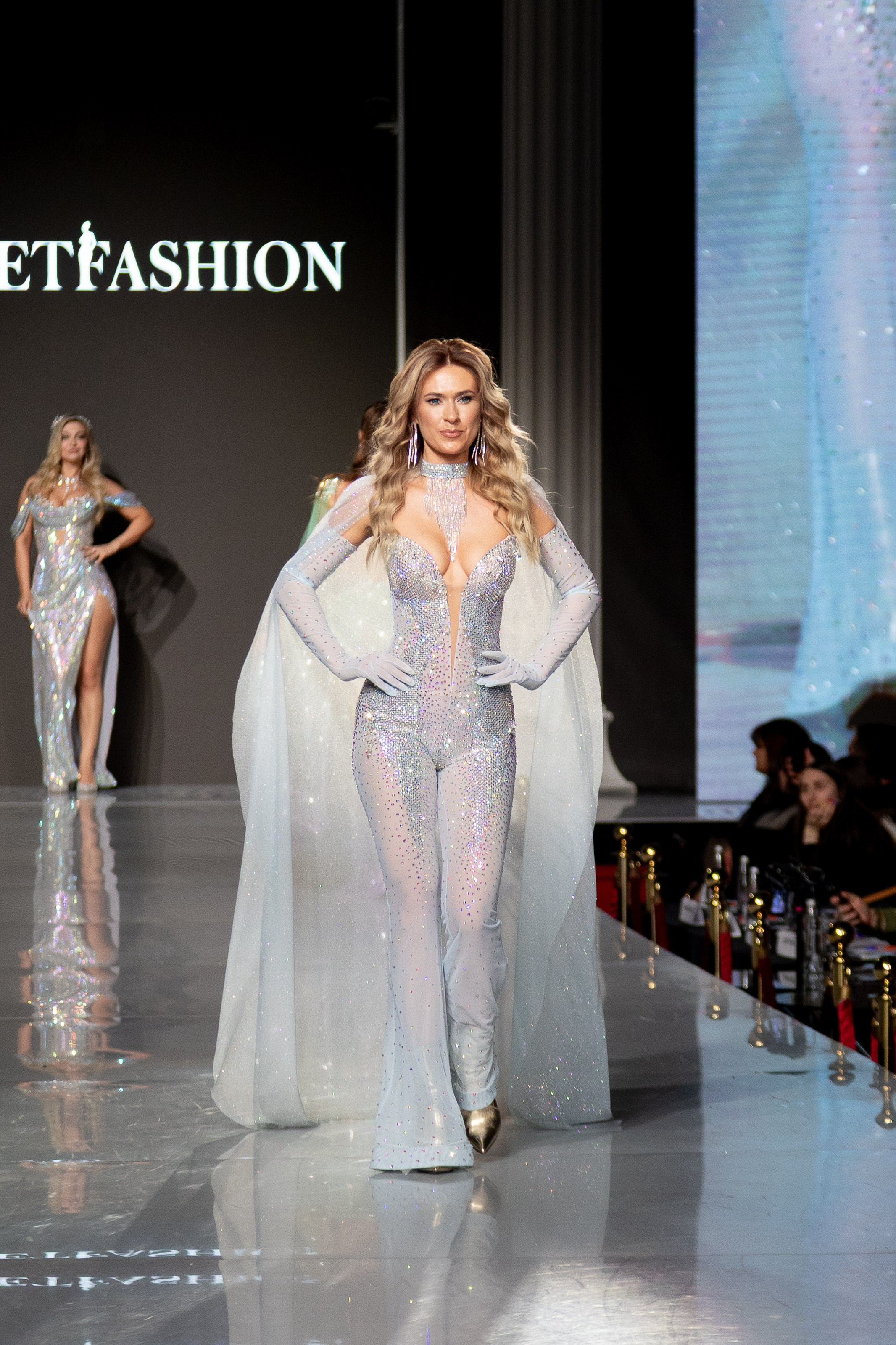 Estet Fashion — Ювелирная неделя моды. Photographer Alexander Lyakhov