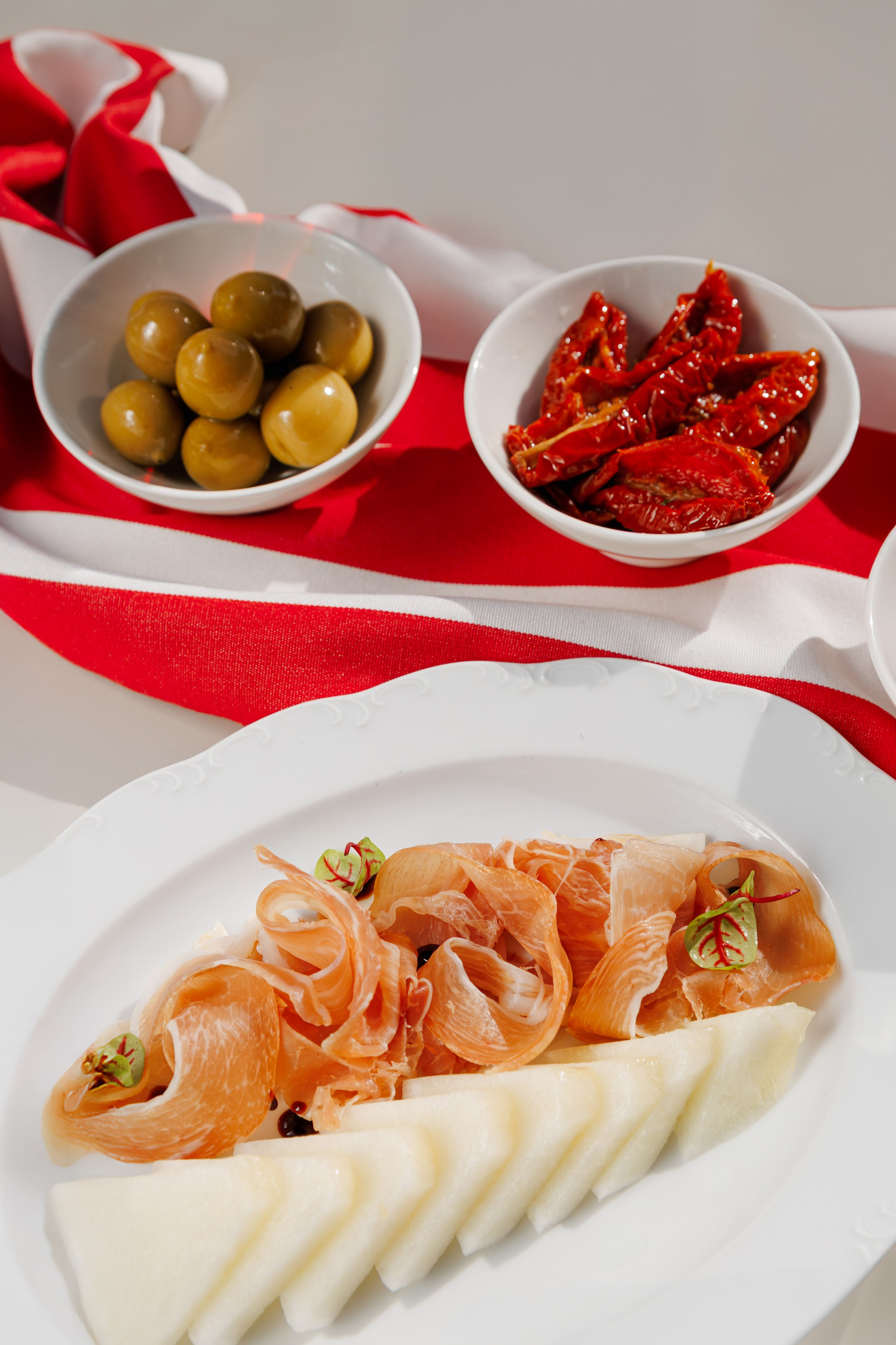 Muze Garden. Night2Day Санкт-Петербург