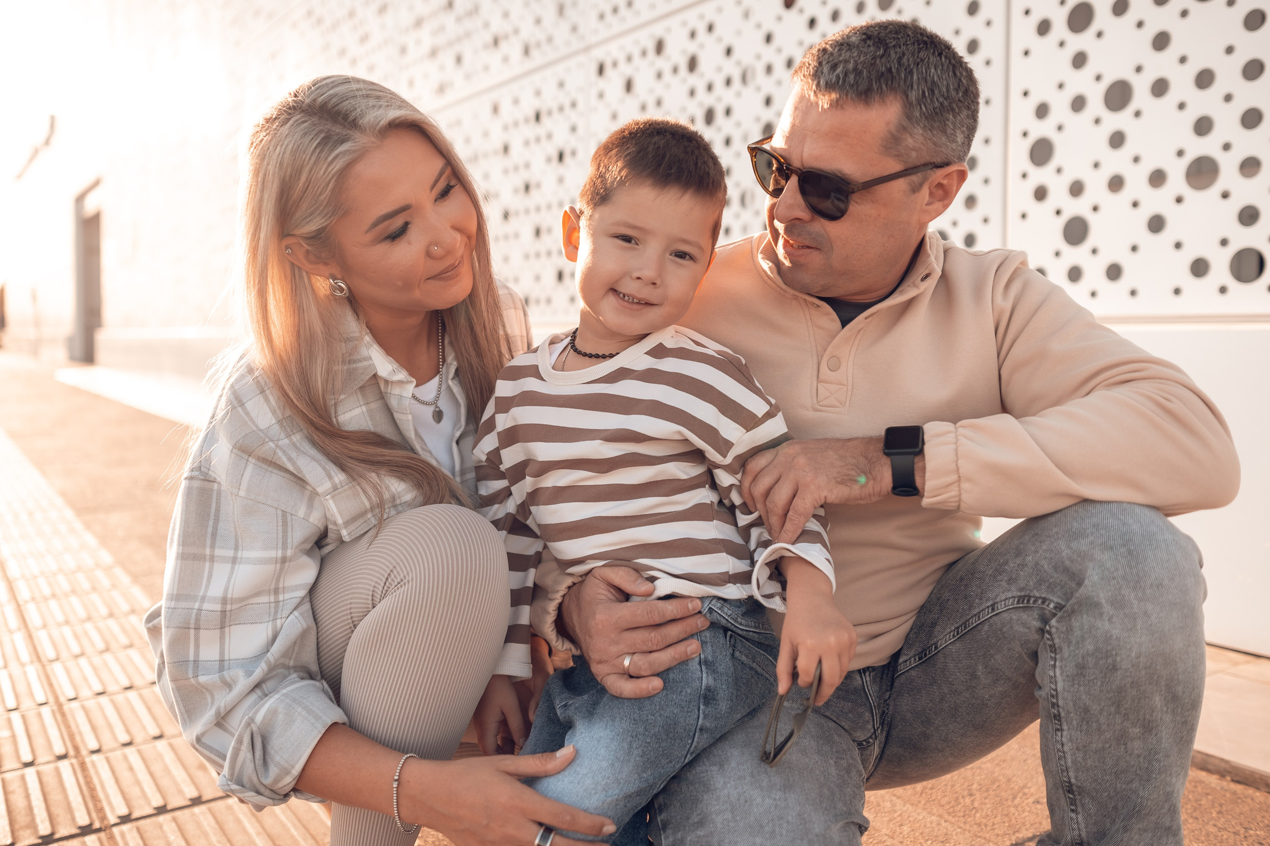 Алексей, Елена и Тимур. Пляж. Главная