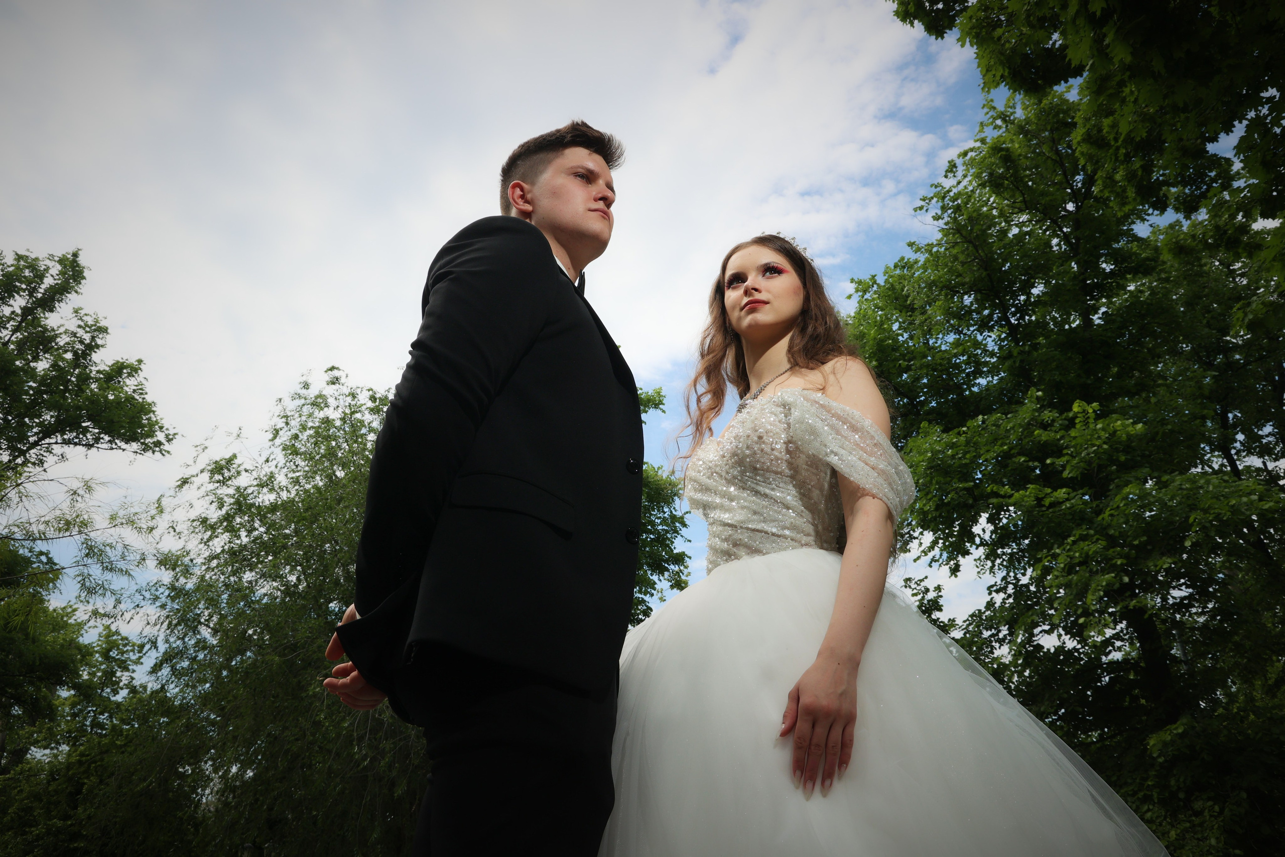 Свадебные фотографии в Струковском парке Самары. Свадебный видеограф и свадебный фотограф в Самаре Олег Слеб