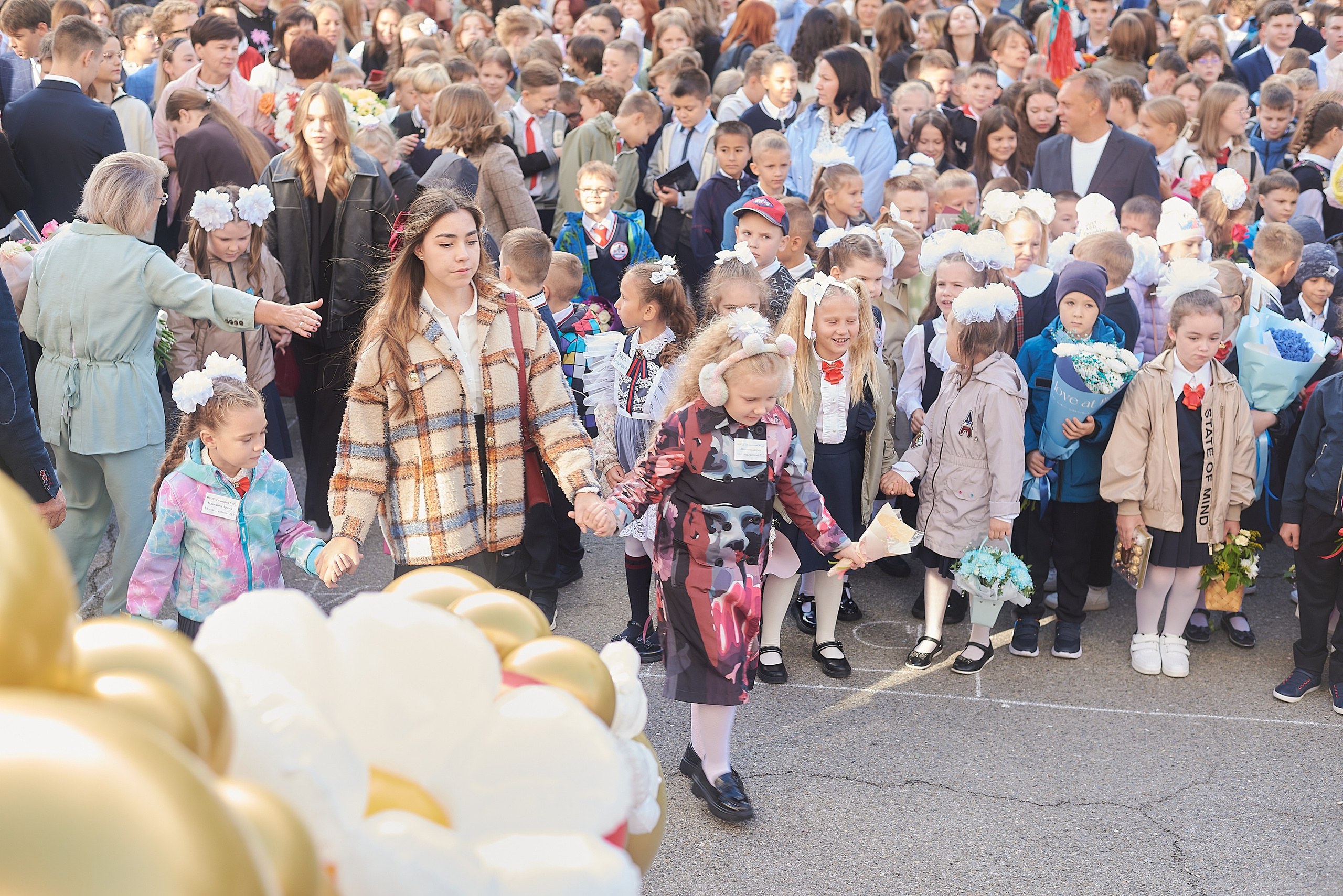 Первый класс. Фотограф Елена Дука. Контент съемка. Семейная фотография