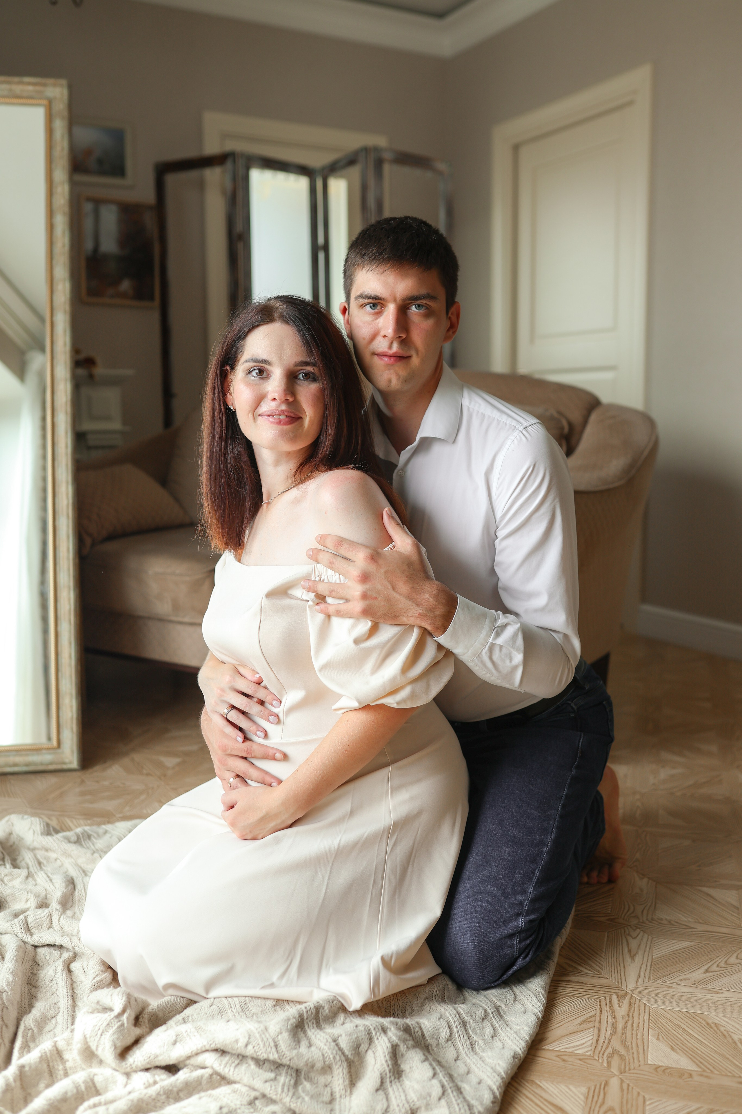 Фотосессия беременности в студии на Граничной 38. Фотограф в Железнодорожном и Балашихе