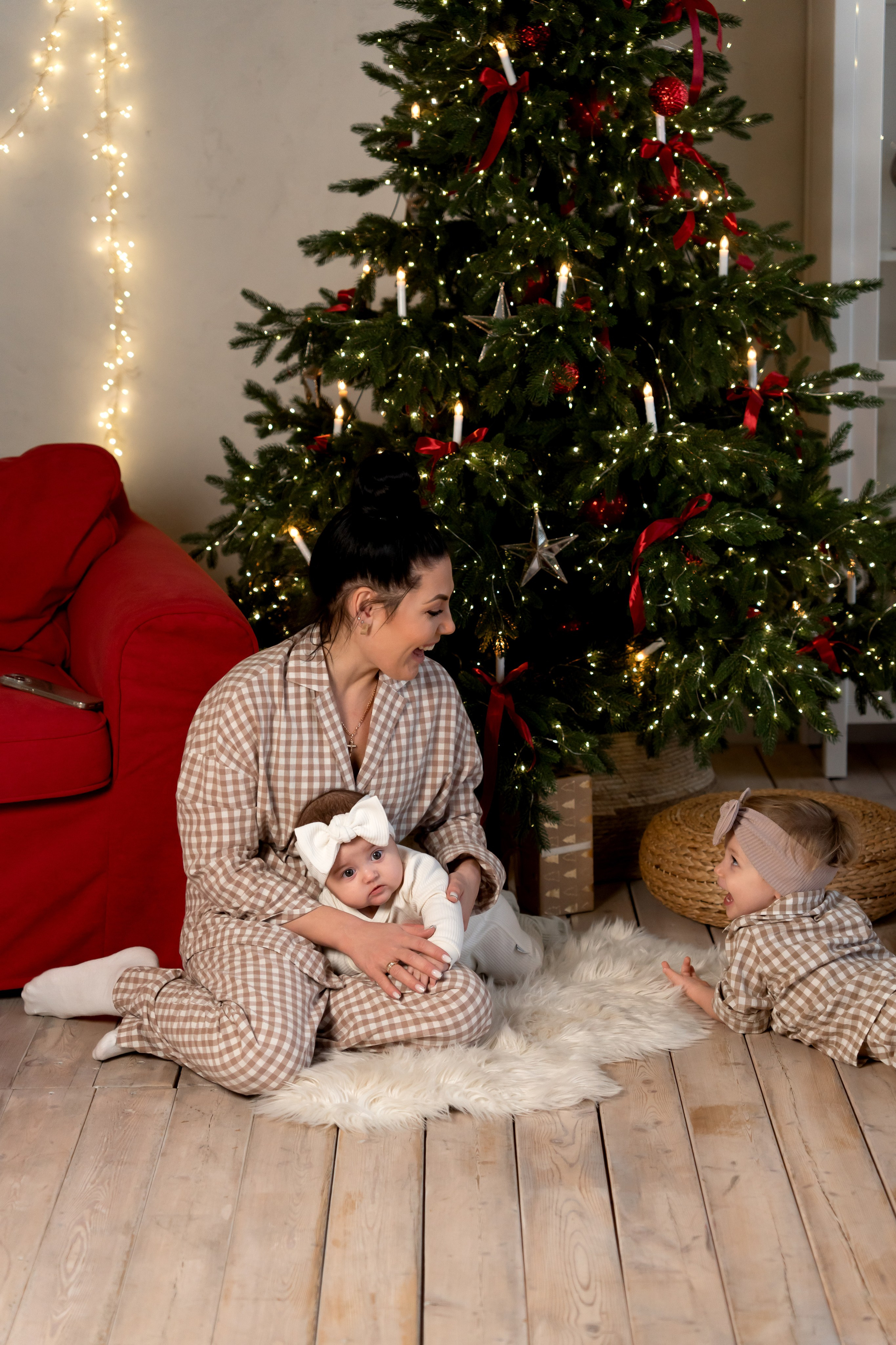 Теплая новогодняя семейная фотосессия. Фотограф в Красноярске. Юлия Чаушанская