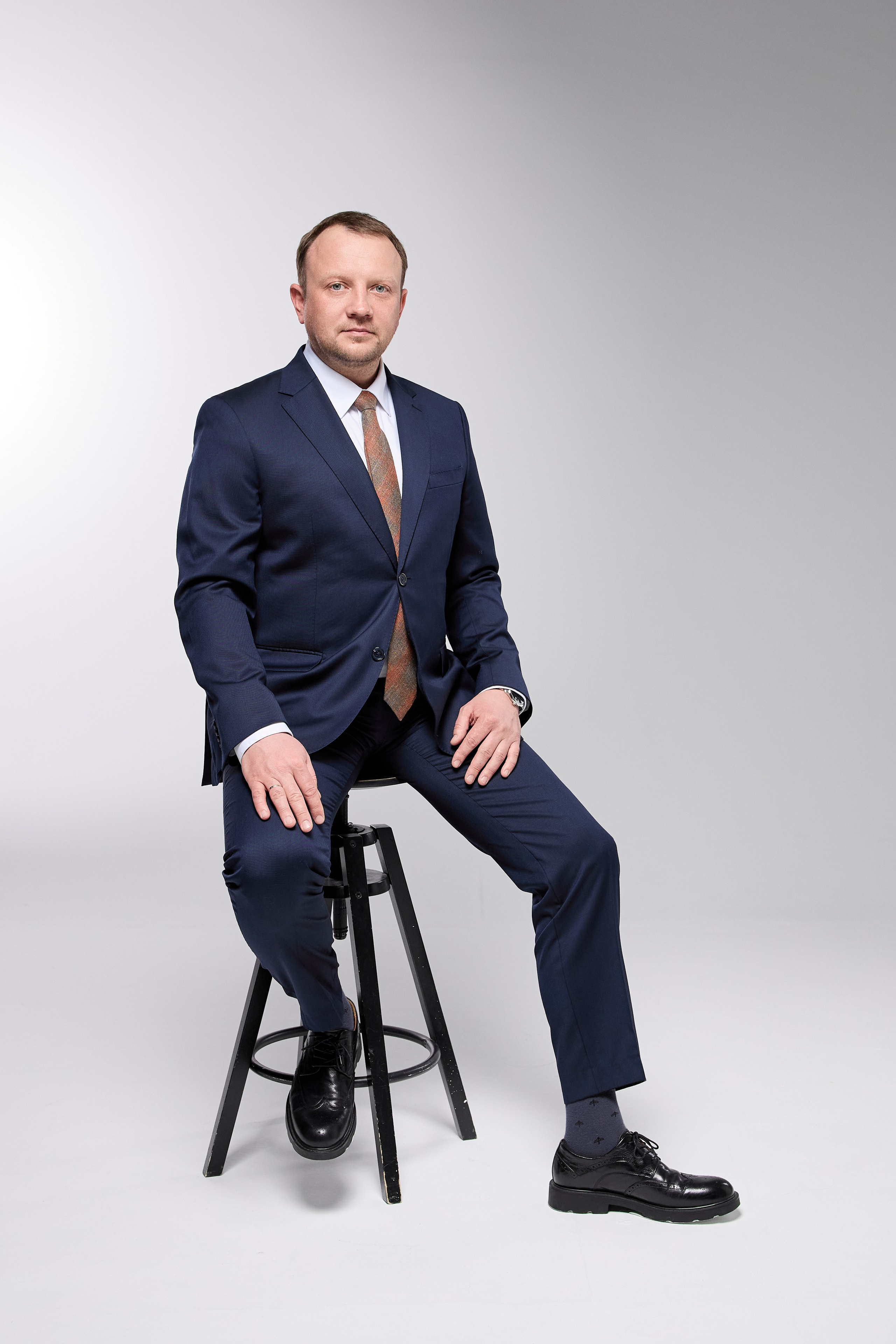 Деловой портрет для IT-руководителя | Профессиональная бизнес-фотосъёмка