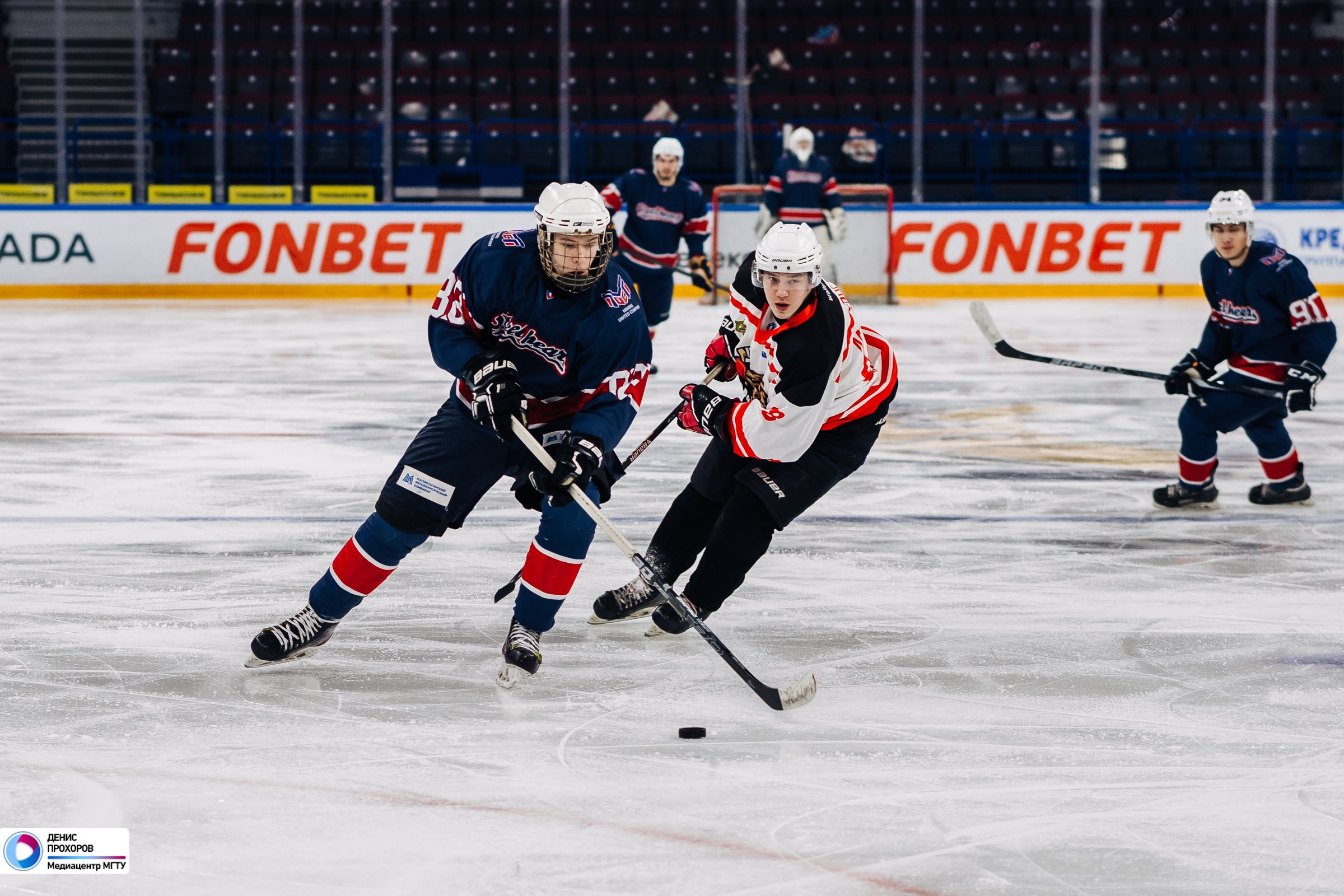 Чемпионат СХЛ // 04.02.2024. Денис Прохоров Фотограф в г. Магнитогорск
