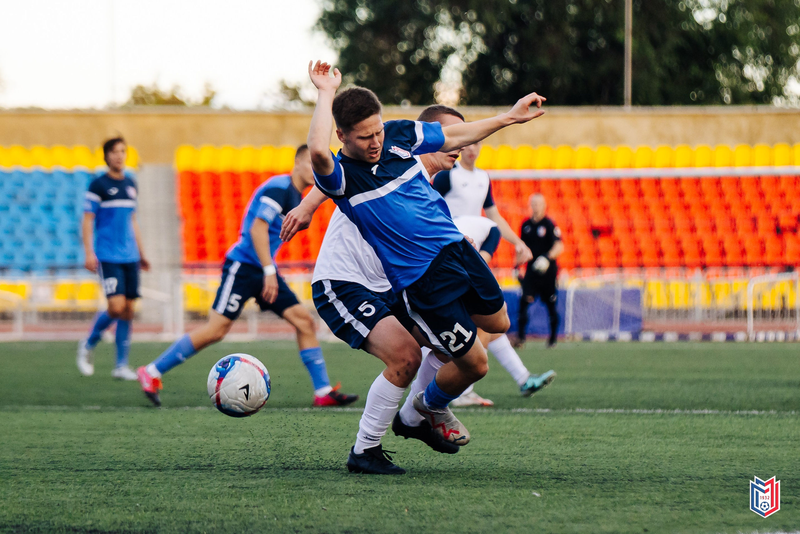 ФК «Металлург-Магнитогорск» — «СибГУФК Иртыш-2» // 21.09.24. Денис Прохоров Фотограф в г. Магнитогорск