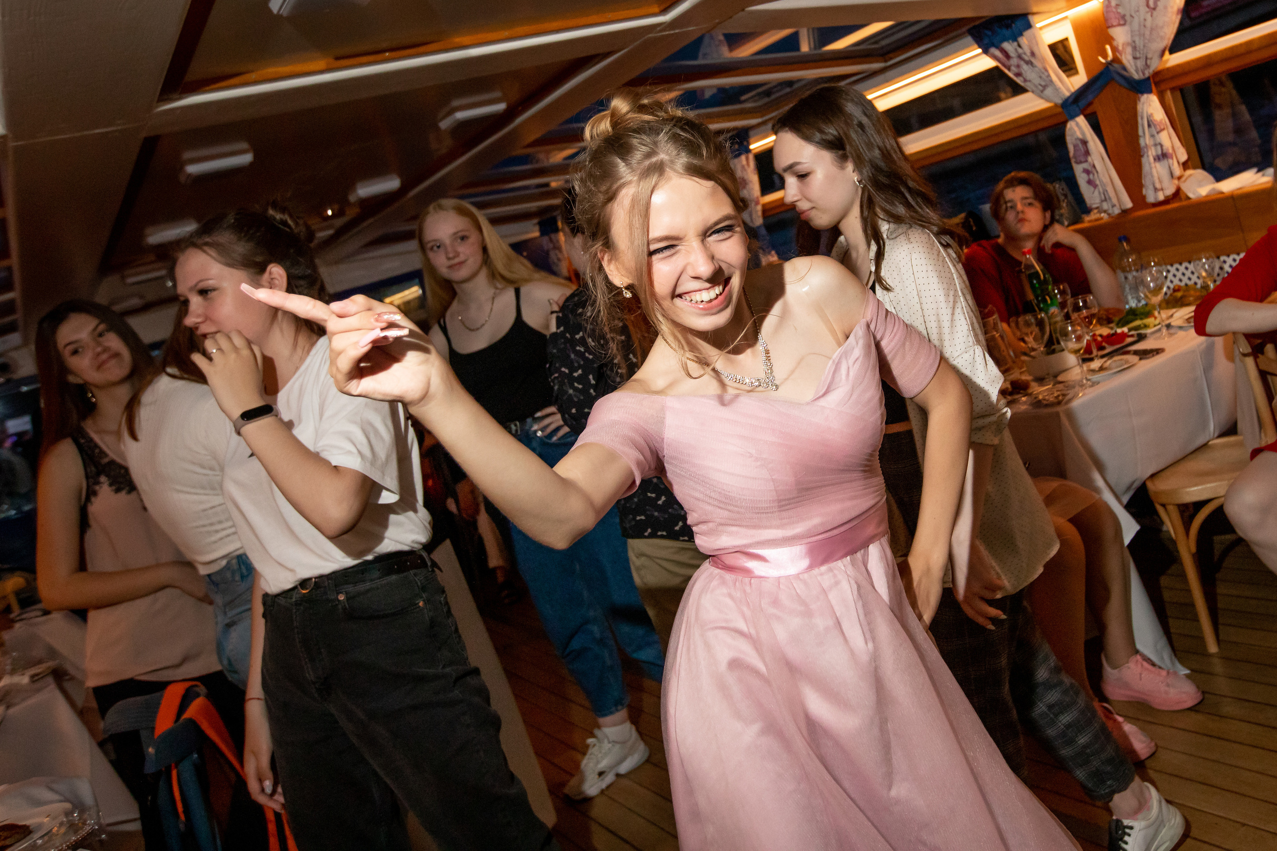 Выпускные. Профессиональный фотограф в Санкт-Петербурге Алена Яшина