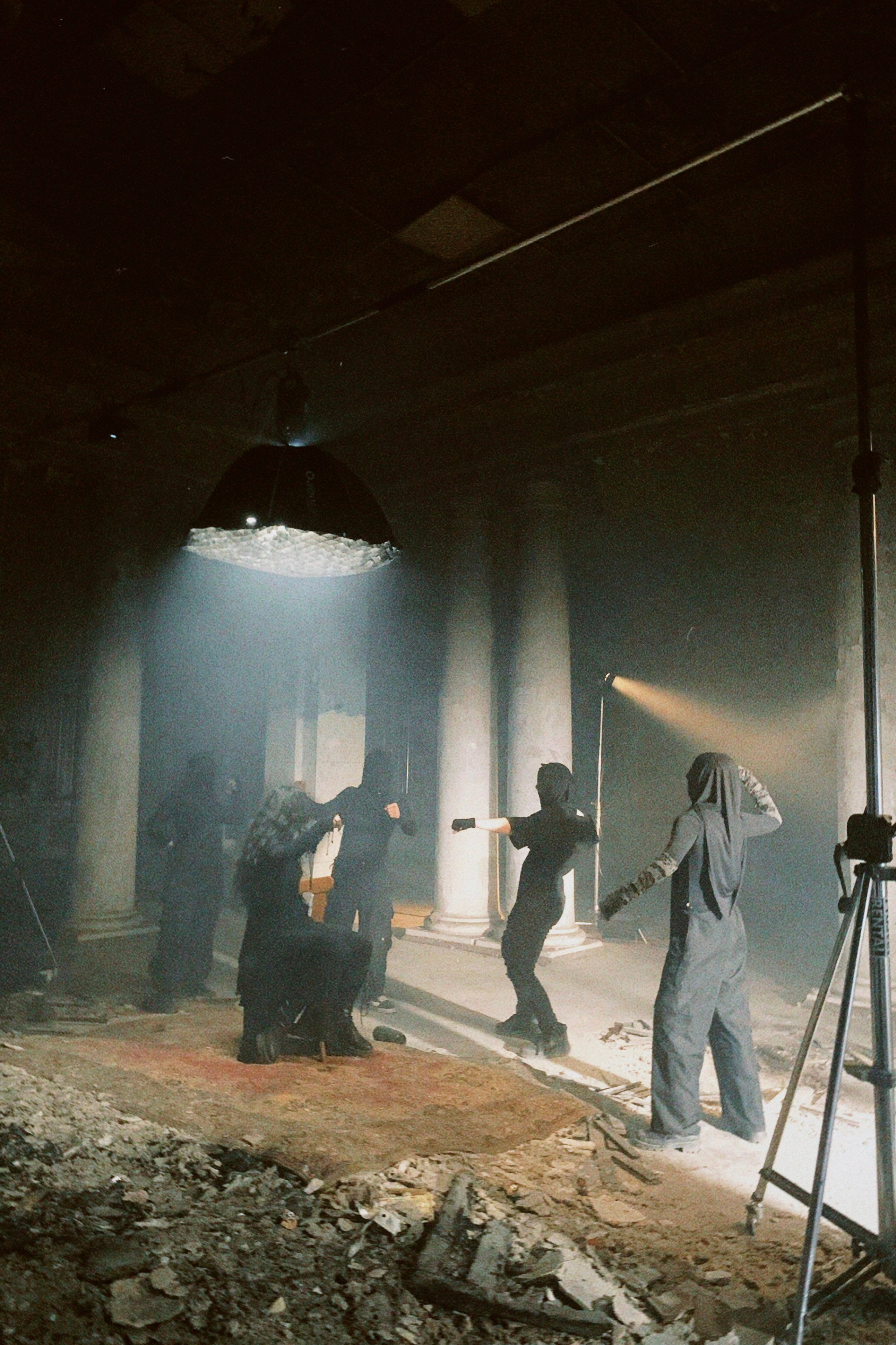 BACKSTAGE GALLERY. «MAK FLAME»