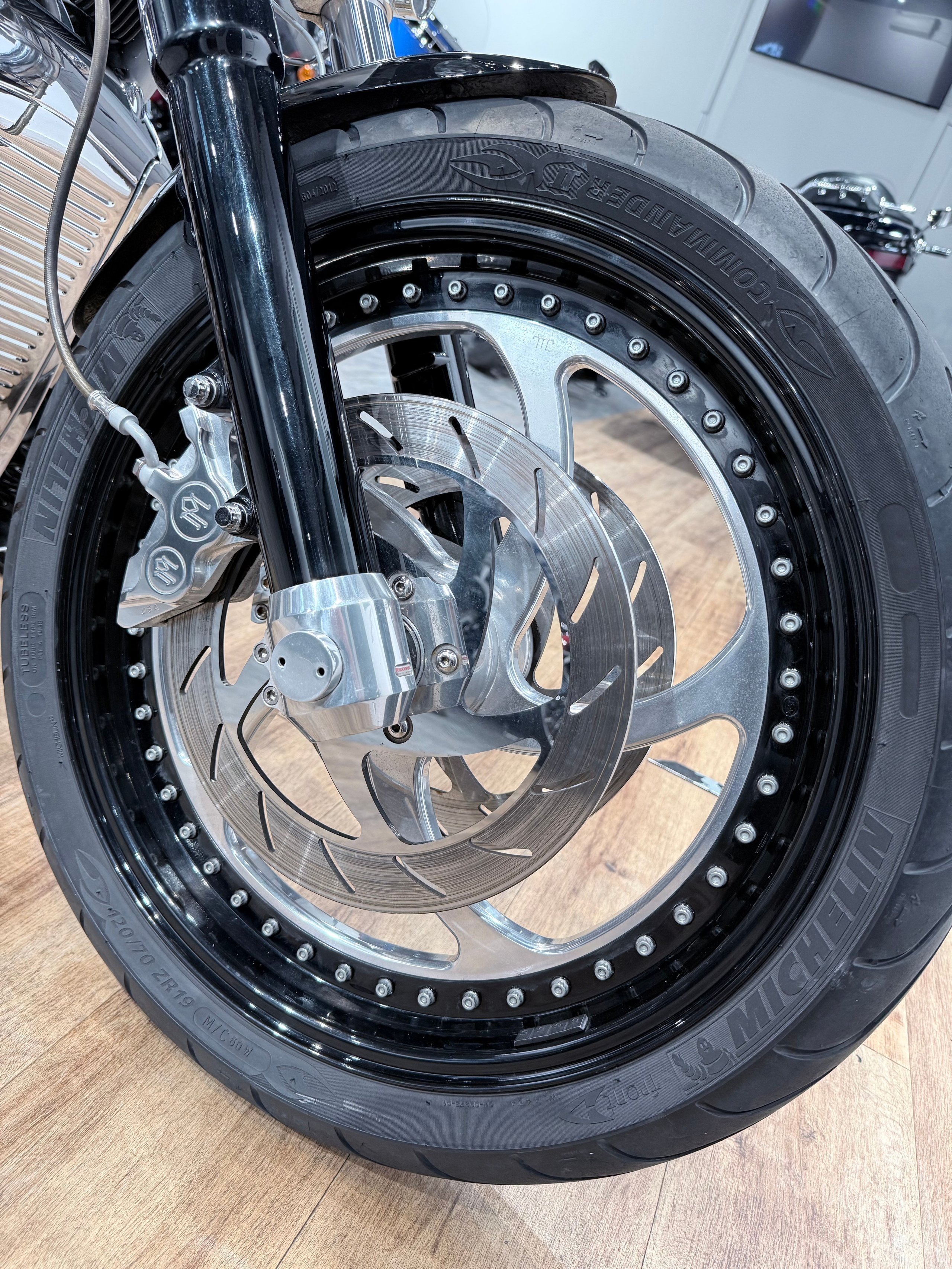 V-ROD 240 Rick's Edition. Hello Davidson, Москва. Только хорошие мотоциклы…