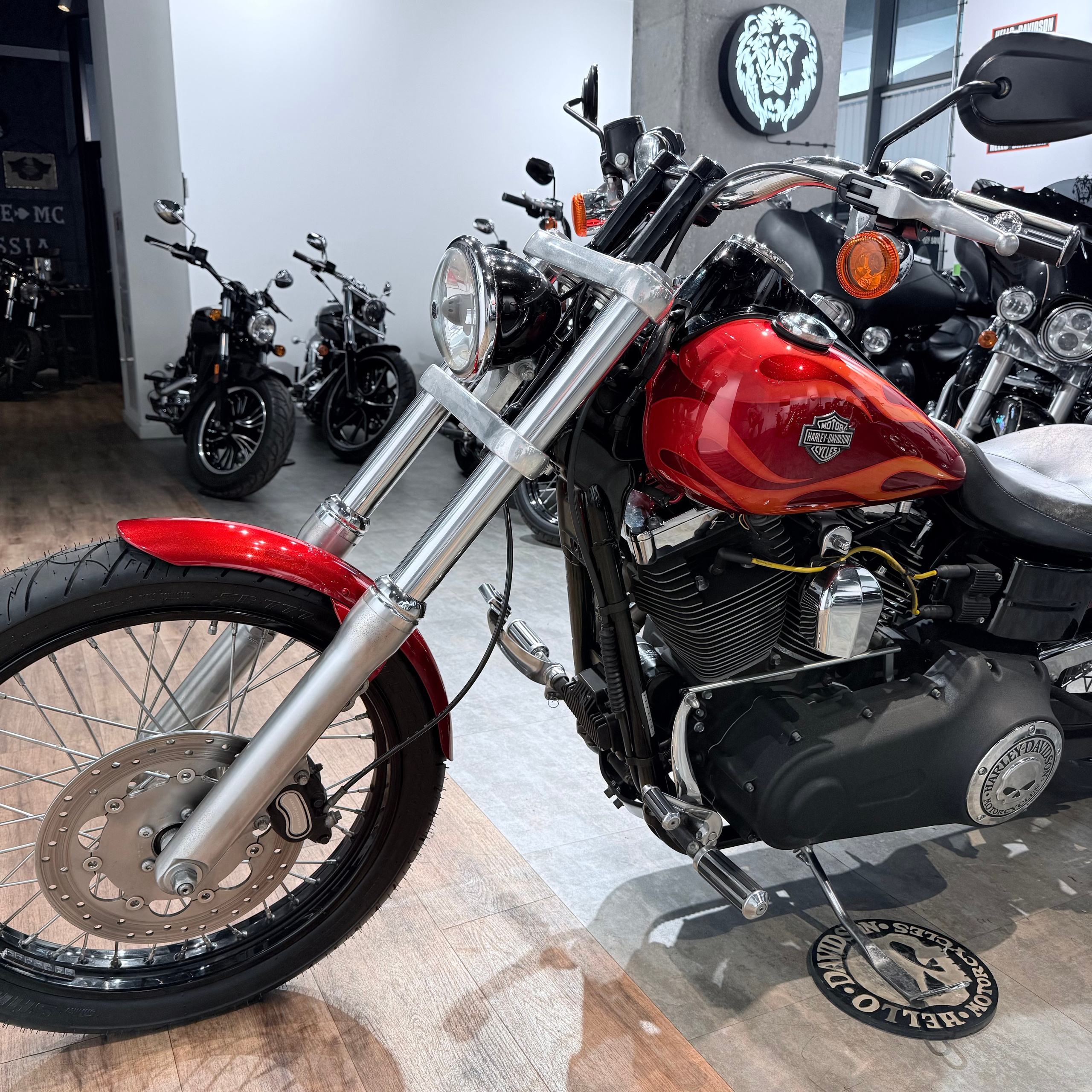 2012 Dyna Wide Glide 96 Red Оrаngе Flames. Hello Davidson, Москва. Только хорошие мотоциклы…