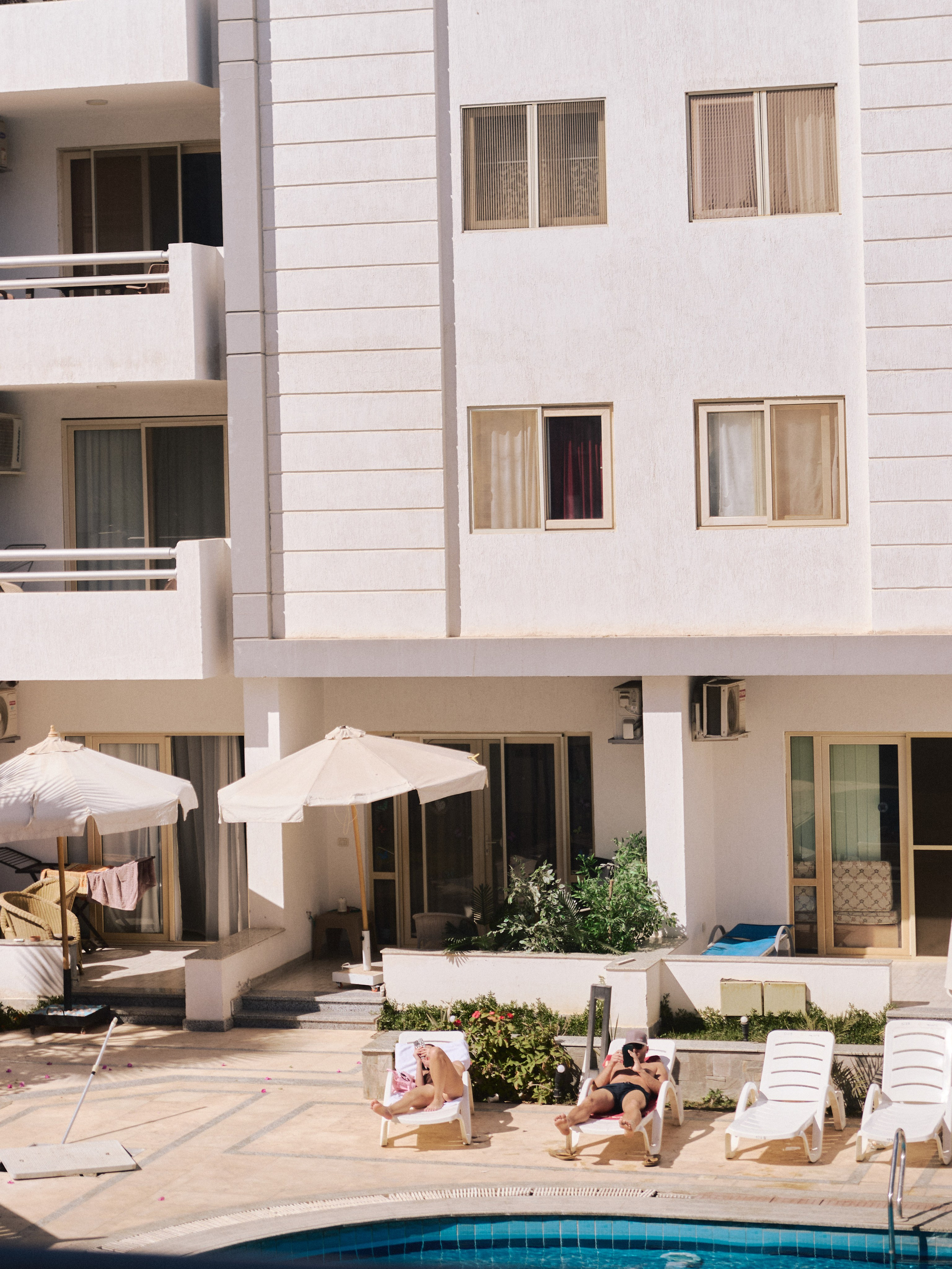 Проверяя камеру. Jorgis — фотограф в Хургаде / обучение фотографии