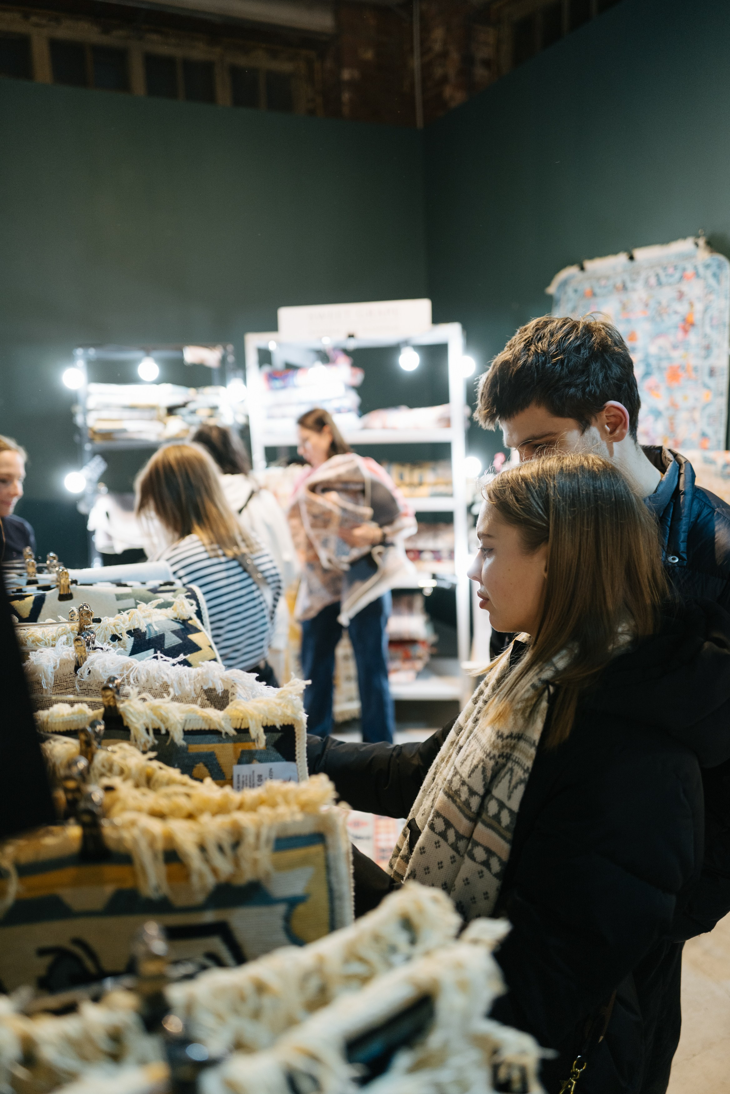 21 декабря 2024 в Типографии Сытина / фото Валерий Белобеев. Фотоотчеты «Ламбада-маркета»