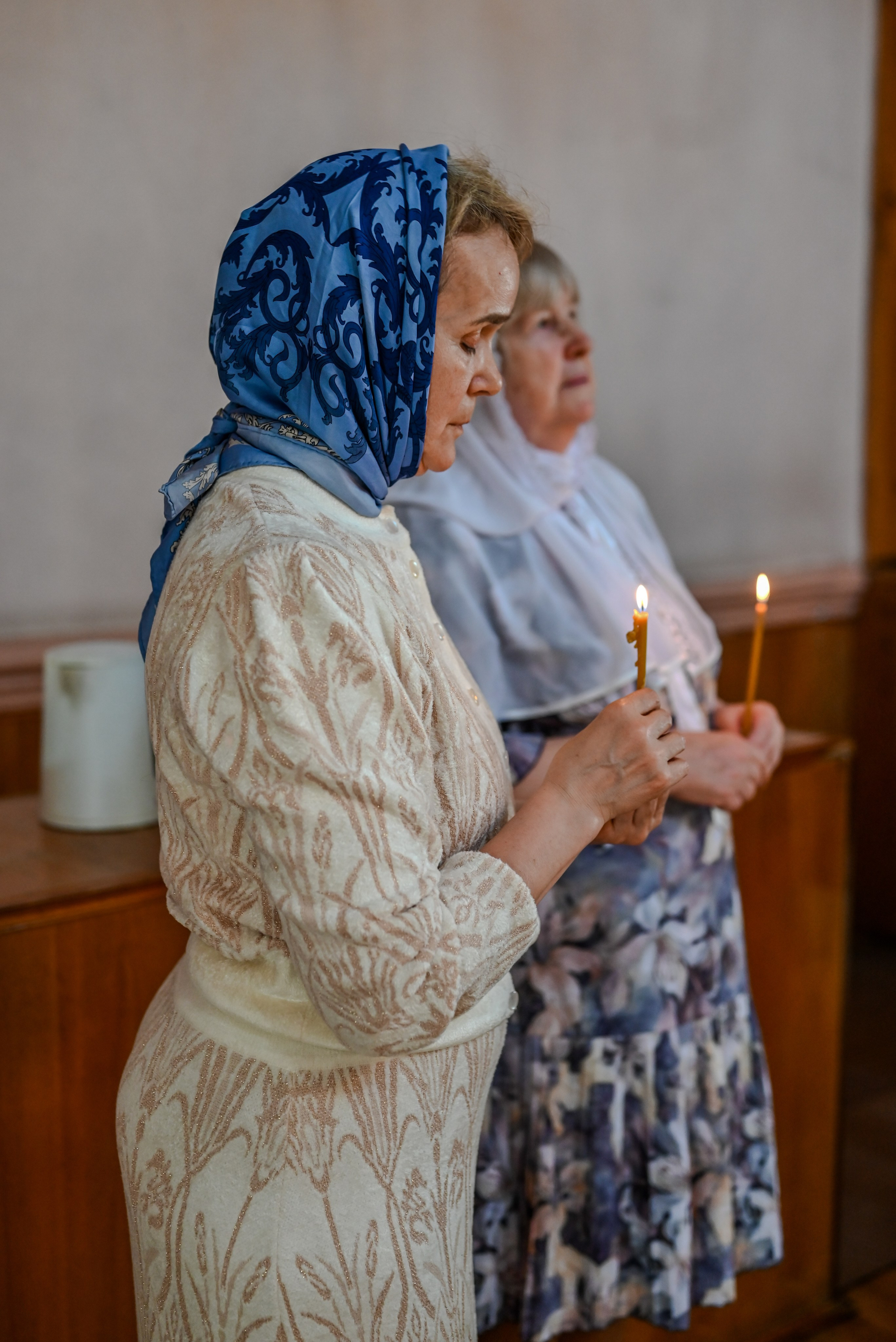 Крещение мама Анна. Семейный и детский фотограф Москва