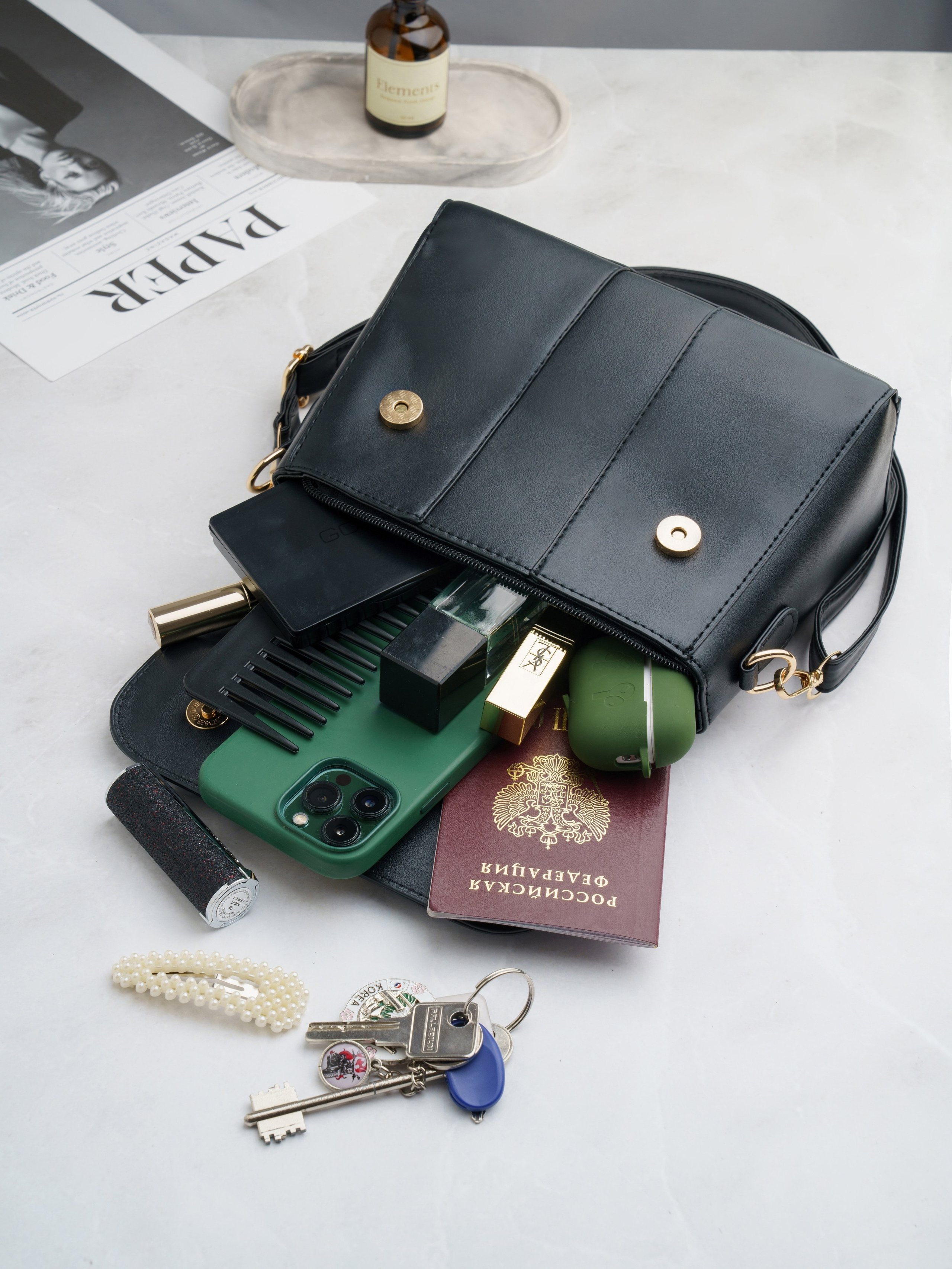 Предметная съемка сумок. KED Production — продакшн из СПб. Создаём фото, видео и контент, который помогает брендам и селлерам продавать больше