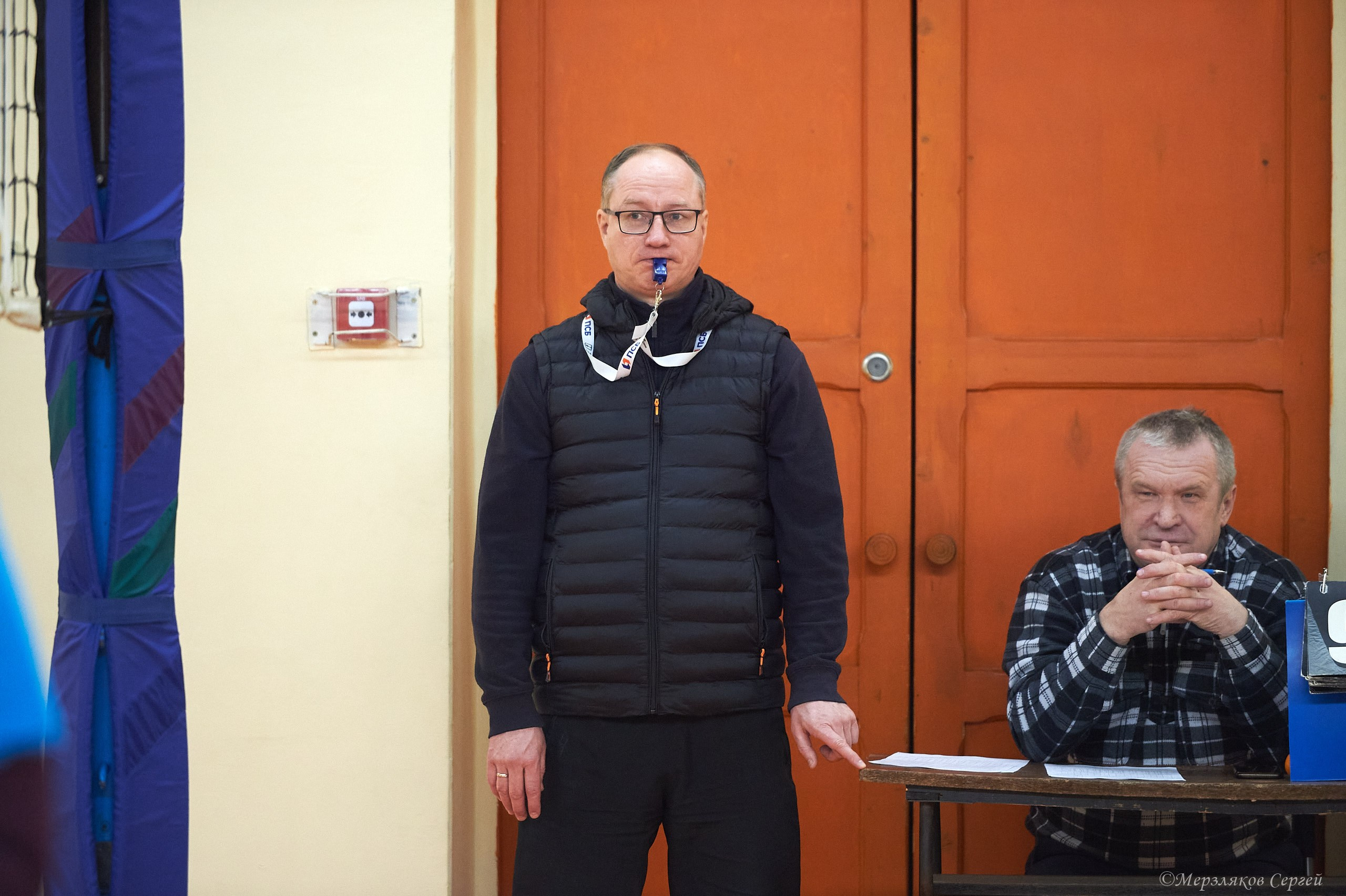 Новогодний турнир по волейболу. Ижевск. 15.12.2023. Спортивный репортажный фотограф в Ижевске Сергей Мерзляков