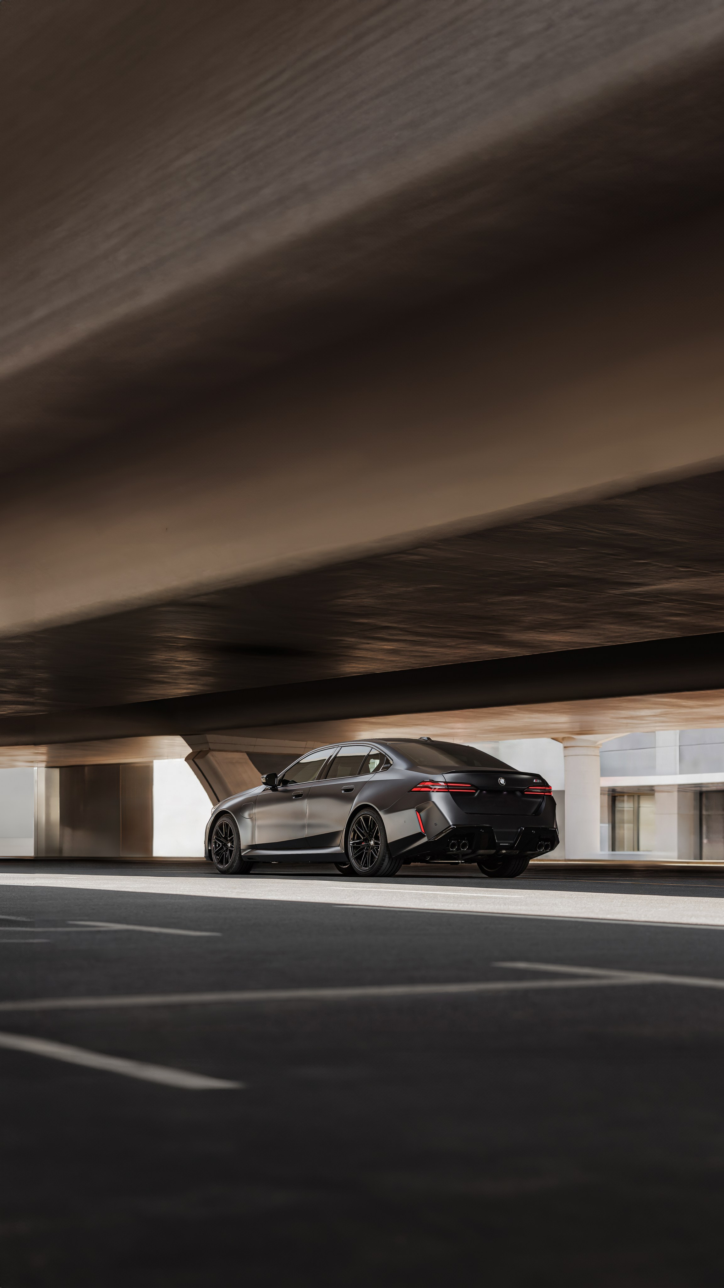 BMW Photoshoot in Dubai — Premium Automotive Photography. Evgen Yatsenko — Photographer in Dubai