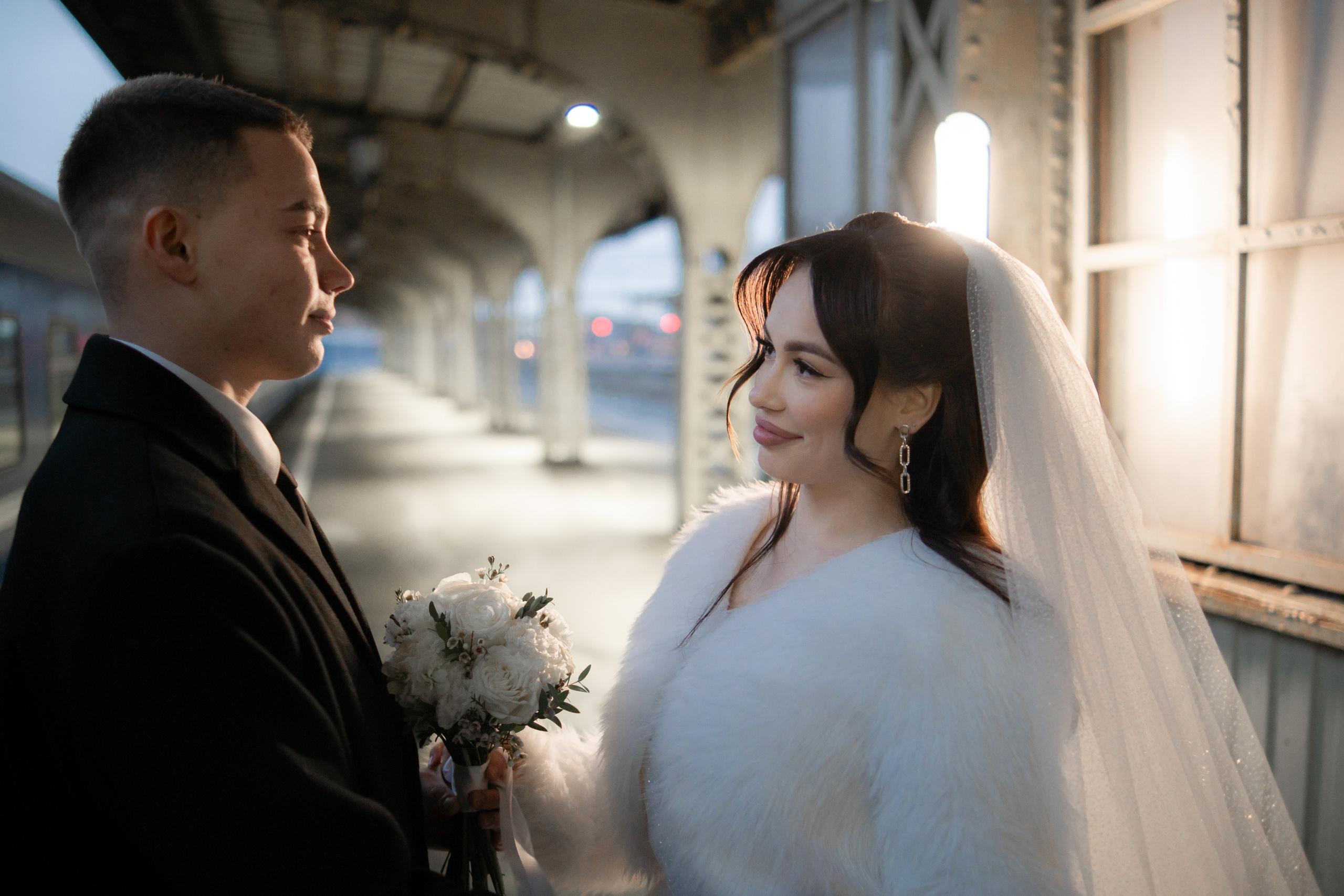 Места для фотосессии зимой в плохую погоду в Санкт-Петербурге. Свадебный фотограф Александр Невский в Санкт-Петербурге