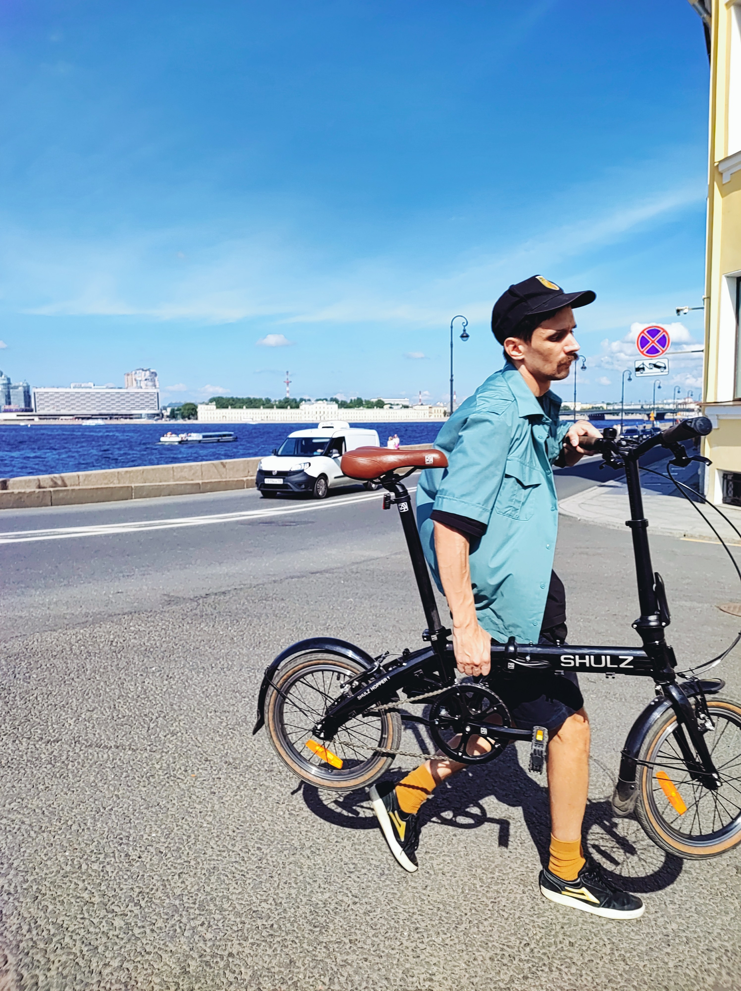 Намобилкус питерский. Репортажный фотограф Алексей Пирязев