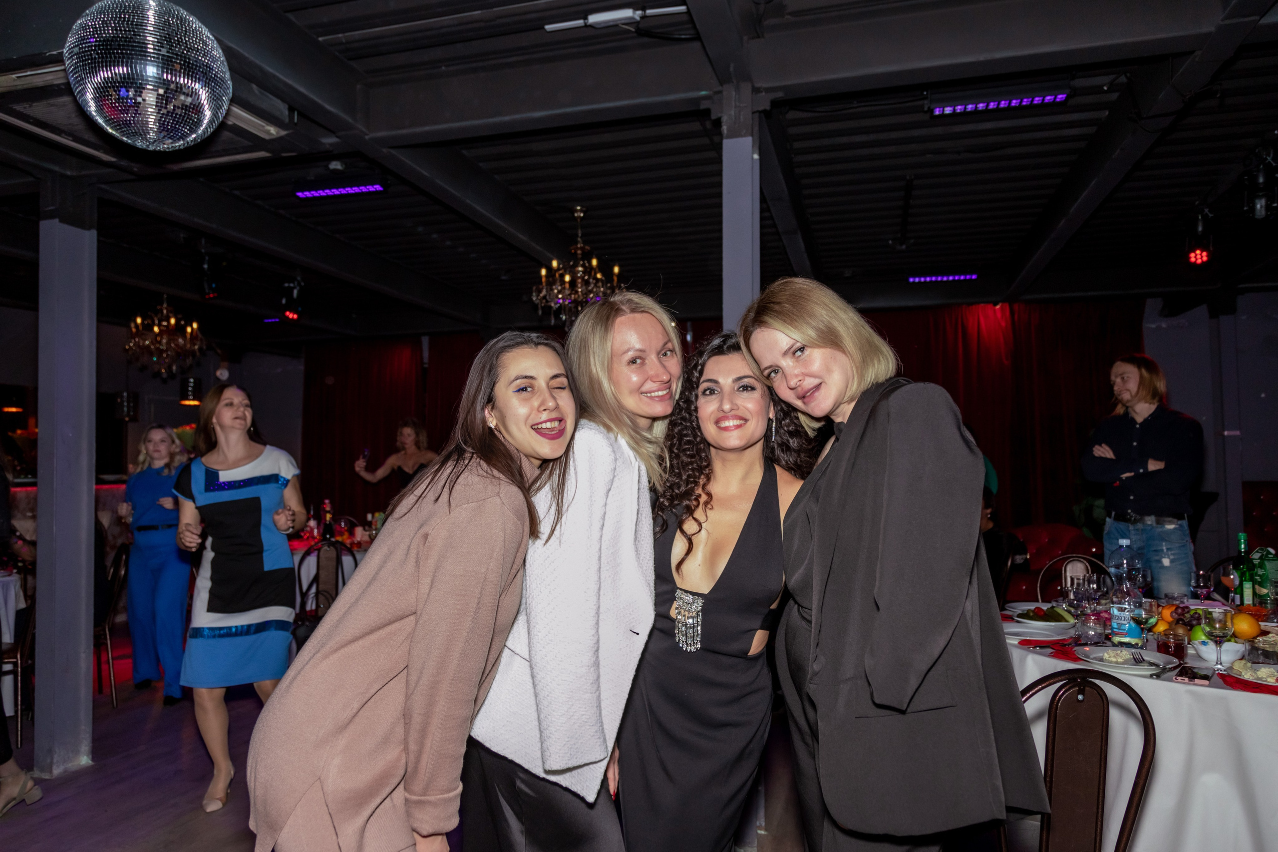 Репортажи Взрослые. Фотограф Алина Лебедь