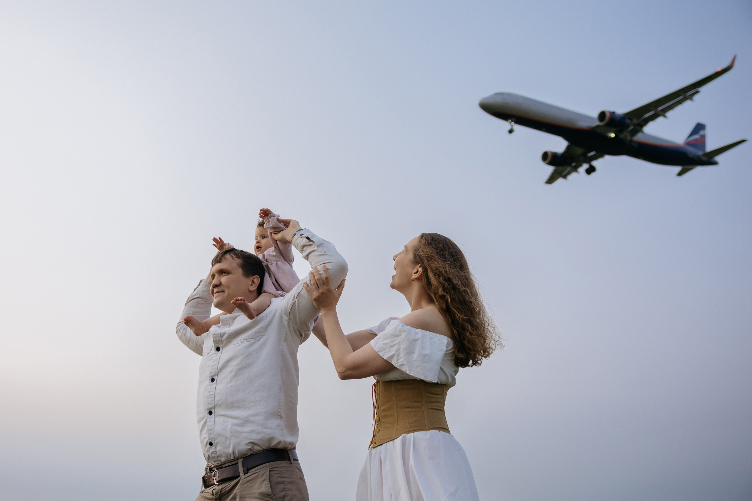 Песни и самолеты. Свадебный фотограф в Москве Полина Лелетко