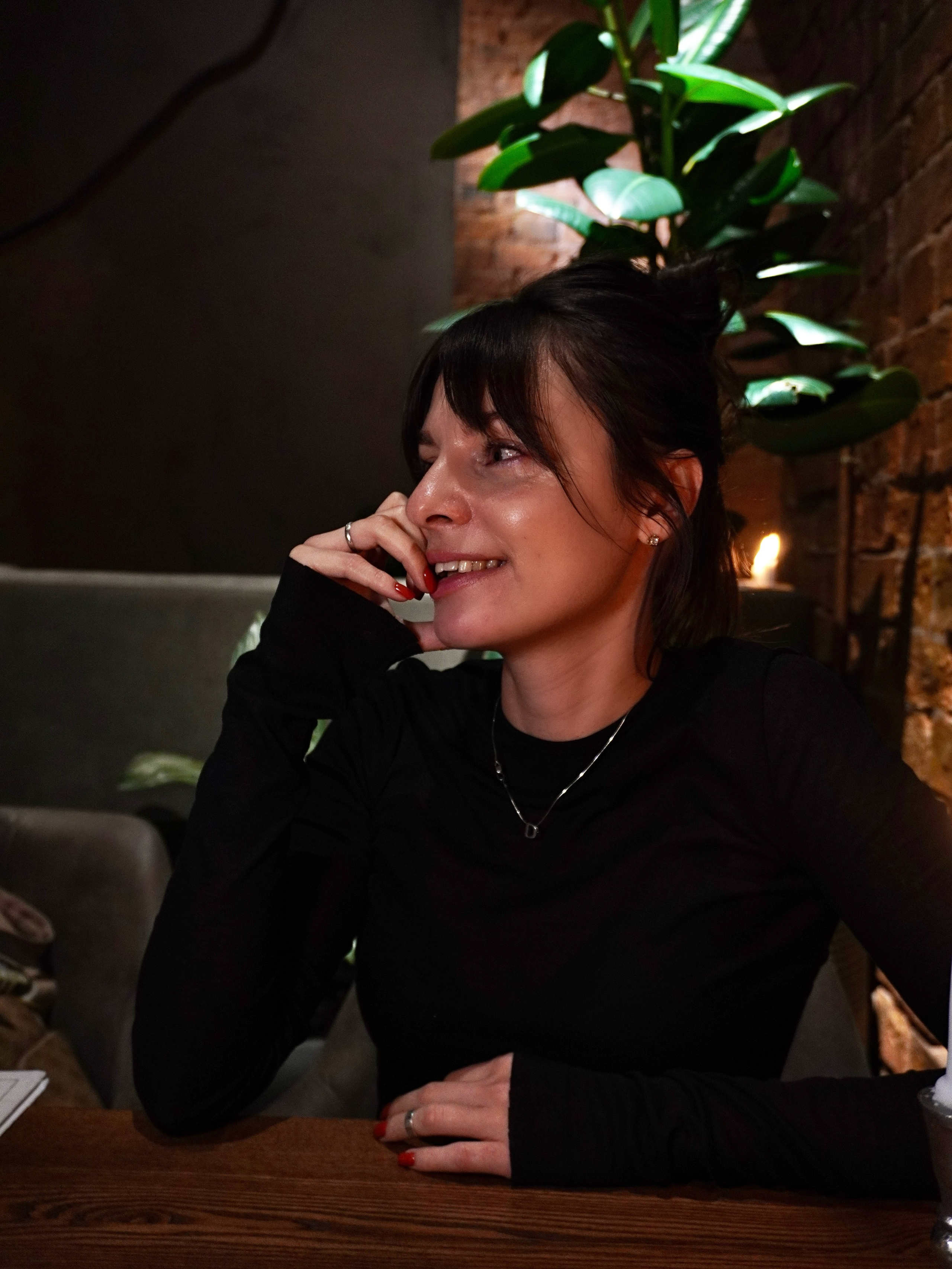 In Cafe. Фотограф Видеограф