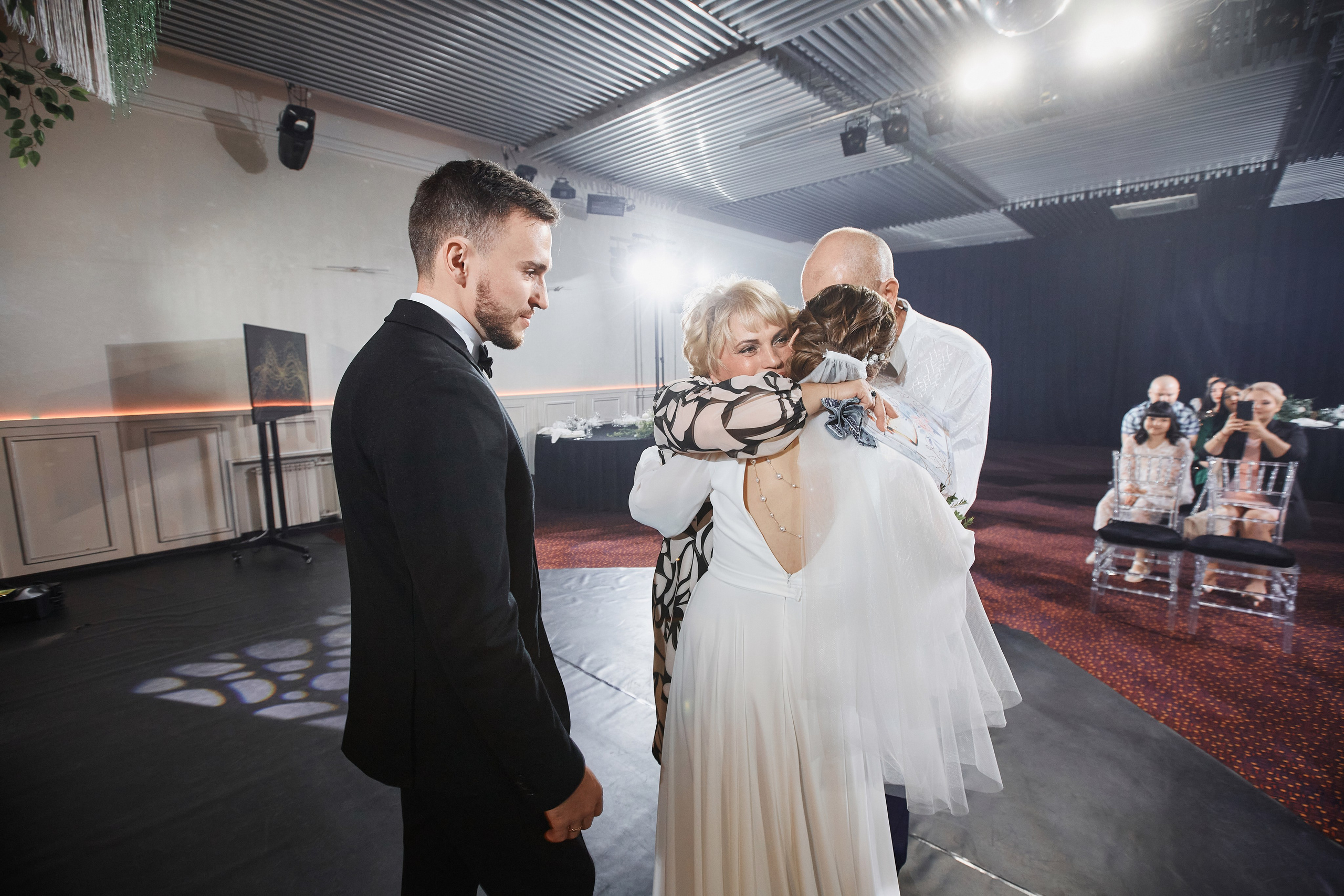 Костя и Елена Банкет. Ваш фотограф Антон Колташов город Курган Тюмень Челябинск Екатеринбург