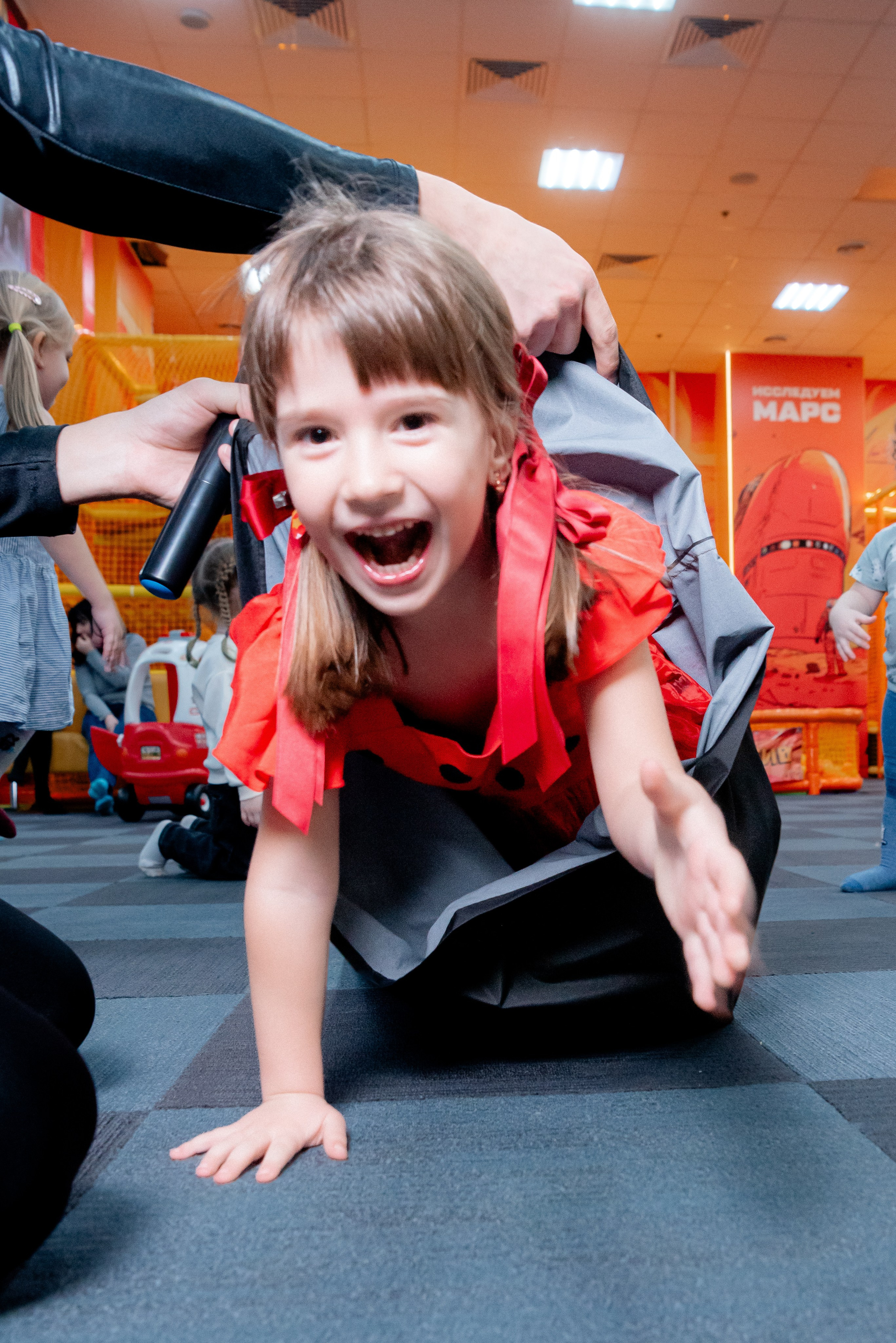 ДР в Локо Мотив Аниматоры Леди Баг. Фотограф в Волгограде и Волжском Александр Горбань