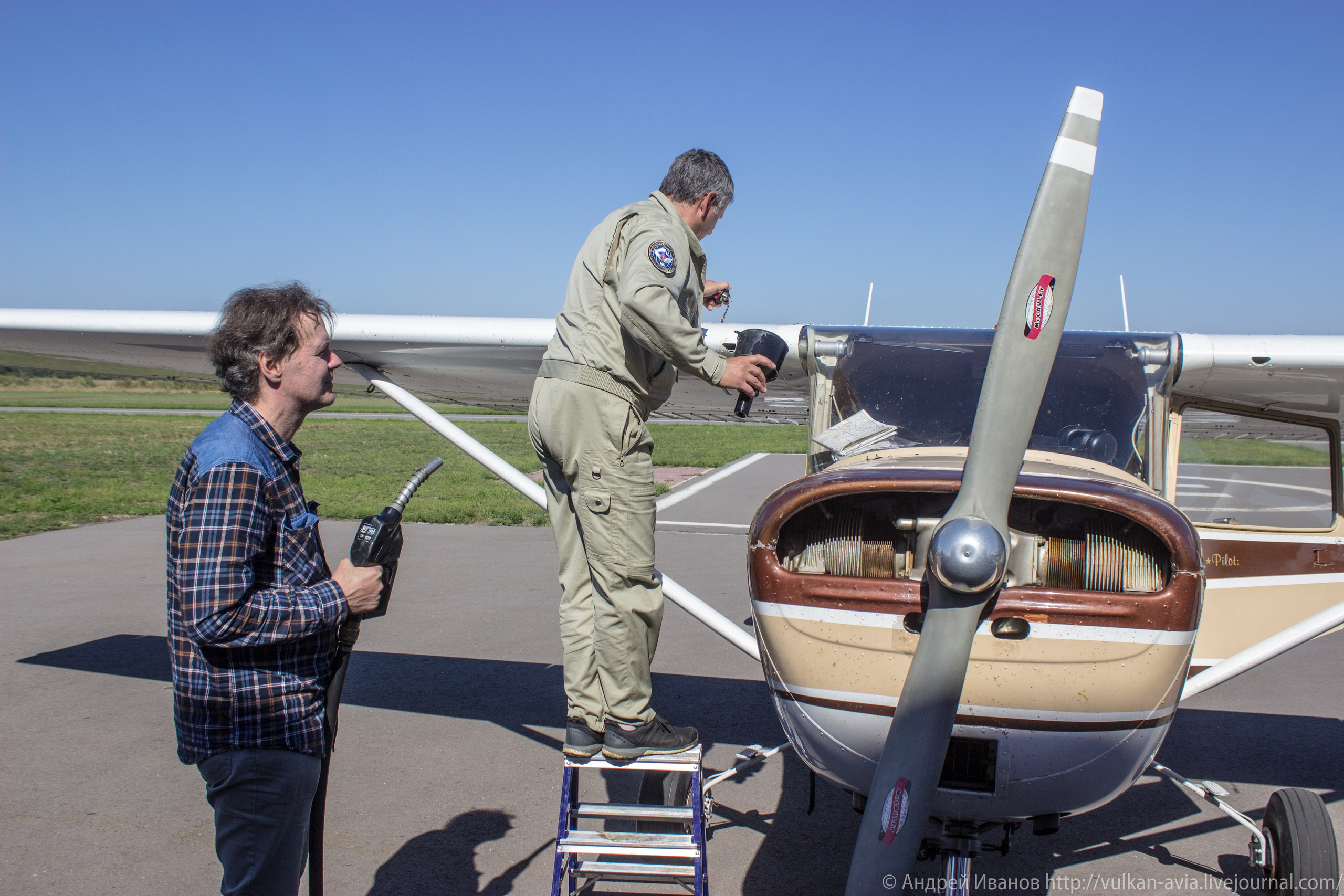 Волгодонск аэр. Потапов слёт «Небо для всех» (2021 г.). Фотоальбом показывающий увлекательный мир авиации и мир медведей Андрея Иванова