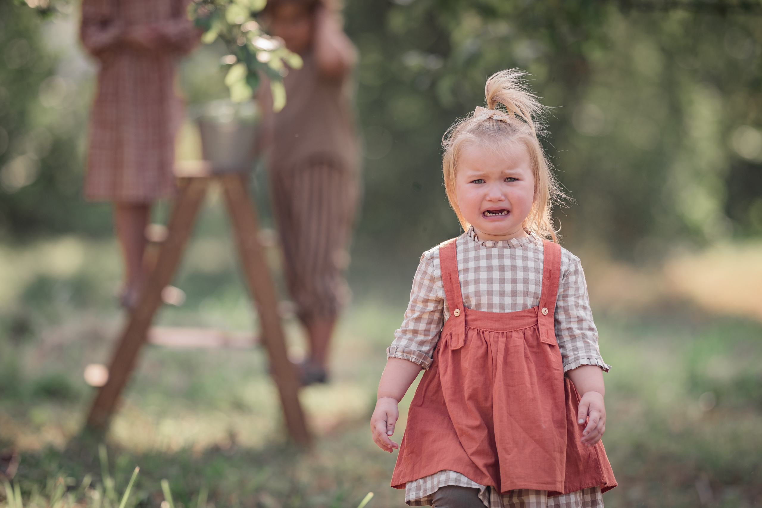 Яблочный сад. Семейный фотограф Ефремова Виктория