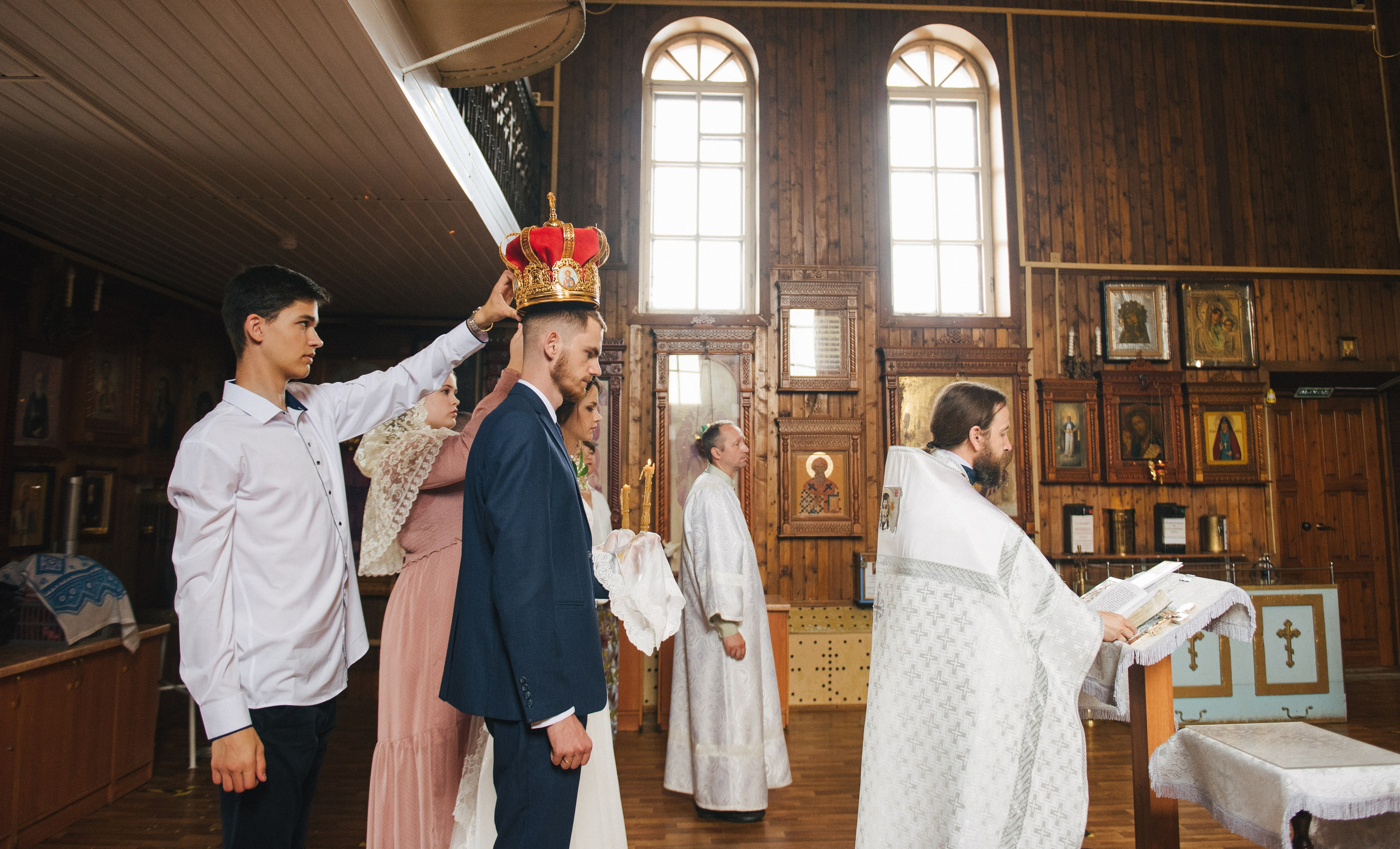 Венчание Никиты и Тони — Храм Иоанна Кронштадского. Свадебный и семейный фотограф Волгоград Москва