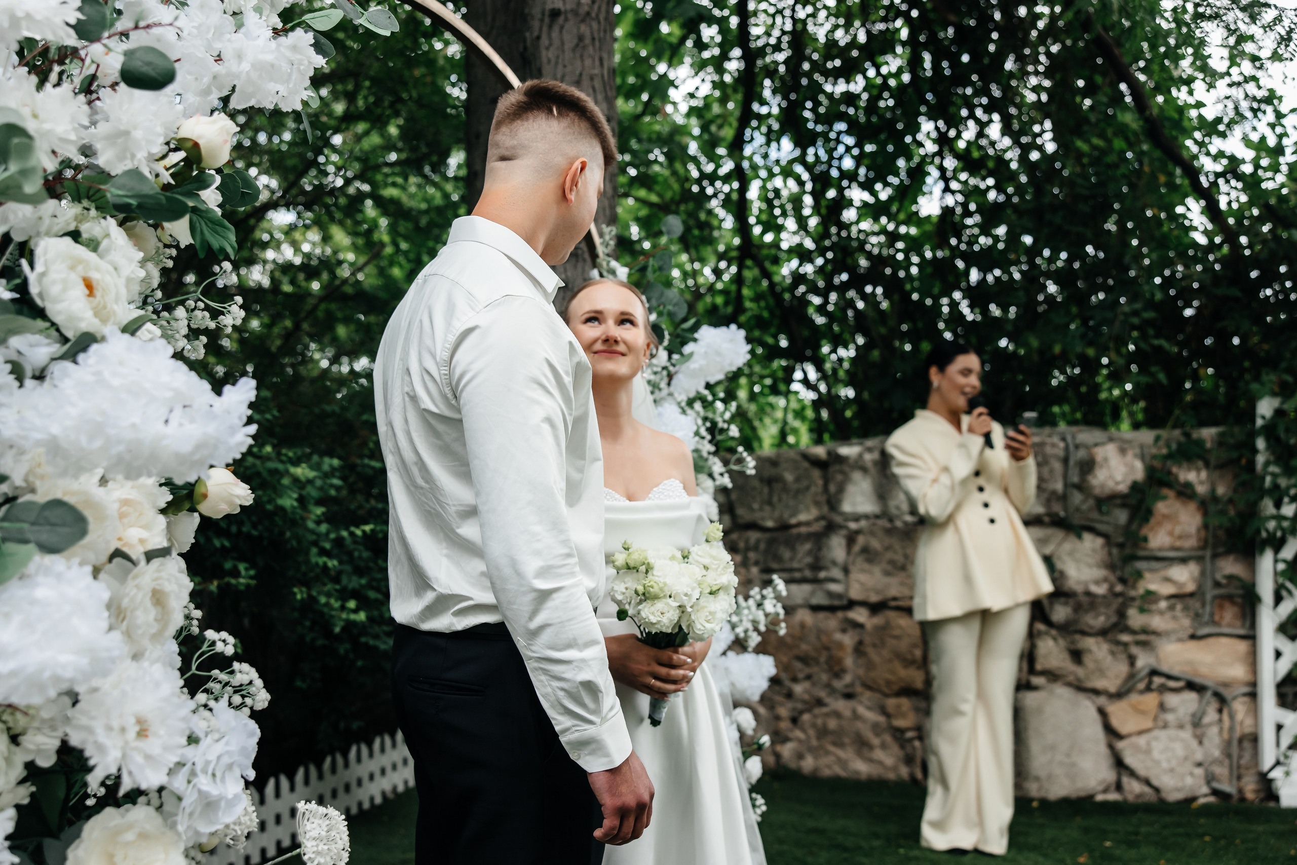 Анонс свадьбы Юлии и Игоря. Городская лавстори в Севастополе. Свадебный фотограф в Крыму и Севастополе Ольга Баскакова