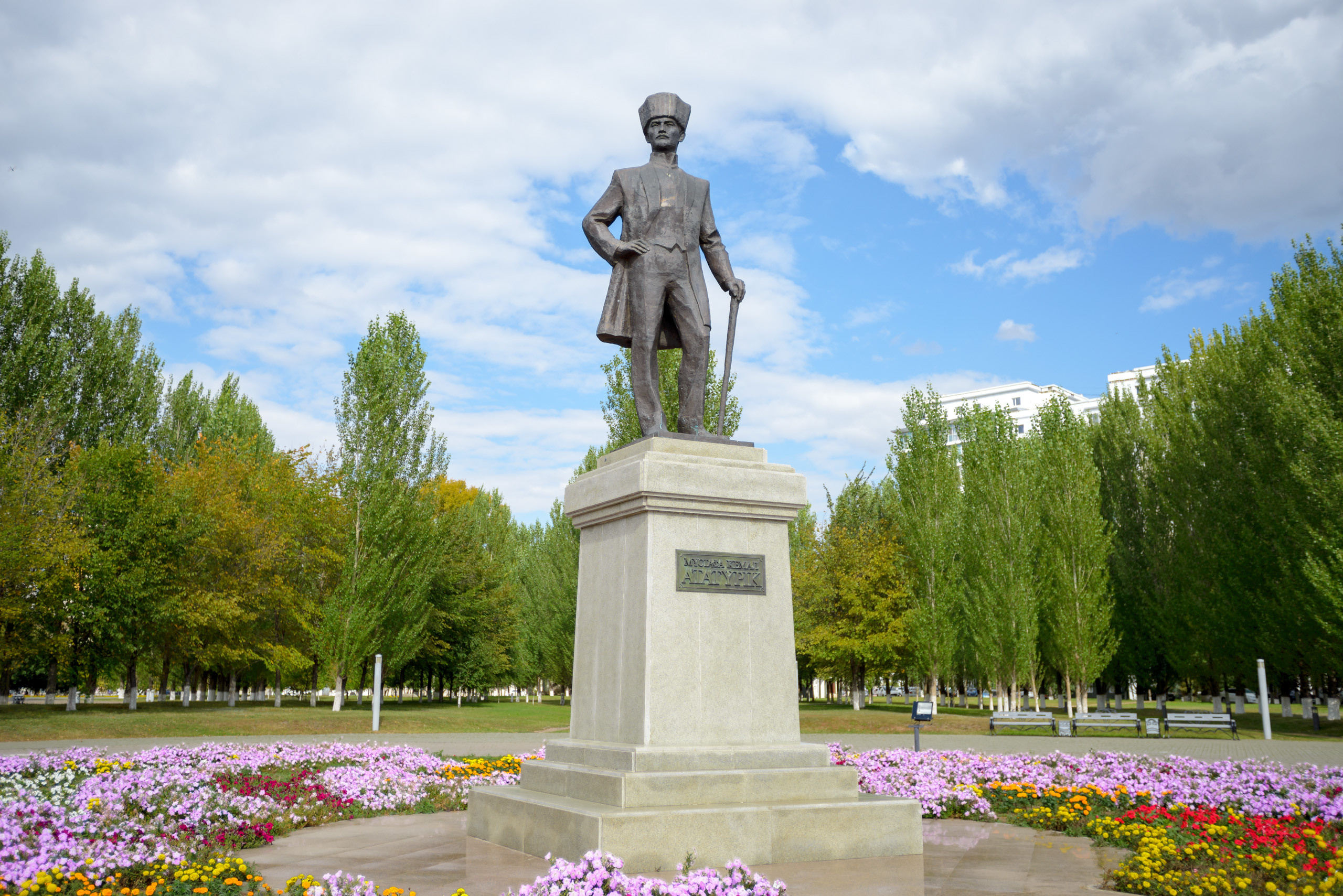 ДОСТОПРИМЕЧАТЕЛЬНОСТИ СТОЛИЦЫ. Фотограф-дизайнер Лейла Кабди