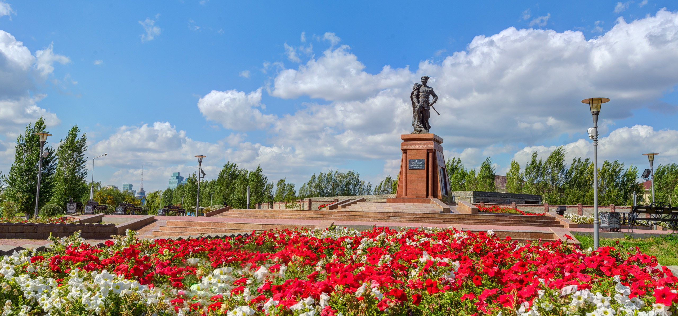 ДОСТОПРИМЕЧАТЕЛЬНОСТИ СТОЛИЦЫ. Фотограф-дизайнер Лейла Кабди