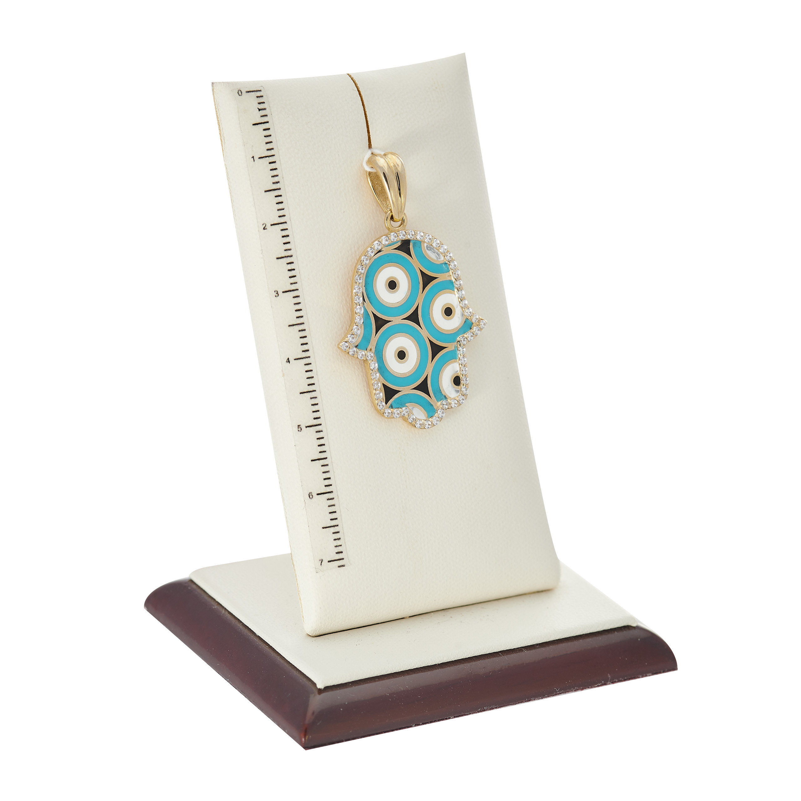 Однокадровая съемка украшений. Фотограф-дизайнер Лейла Кабди