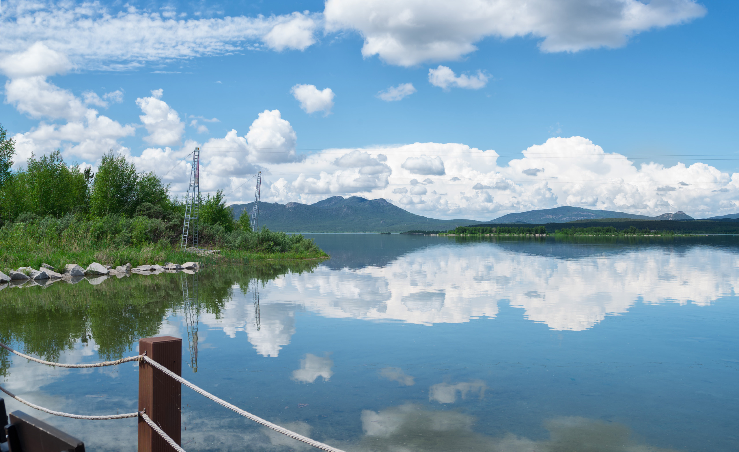 Экстерьерная съемка у озера ЩУЧЬЕ (RIXOS BOROVOE). Фотограф-дизайнер Лейла Кабди