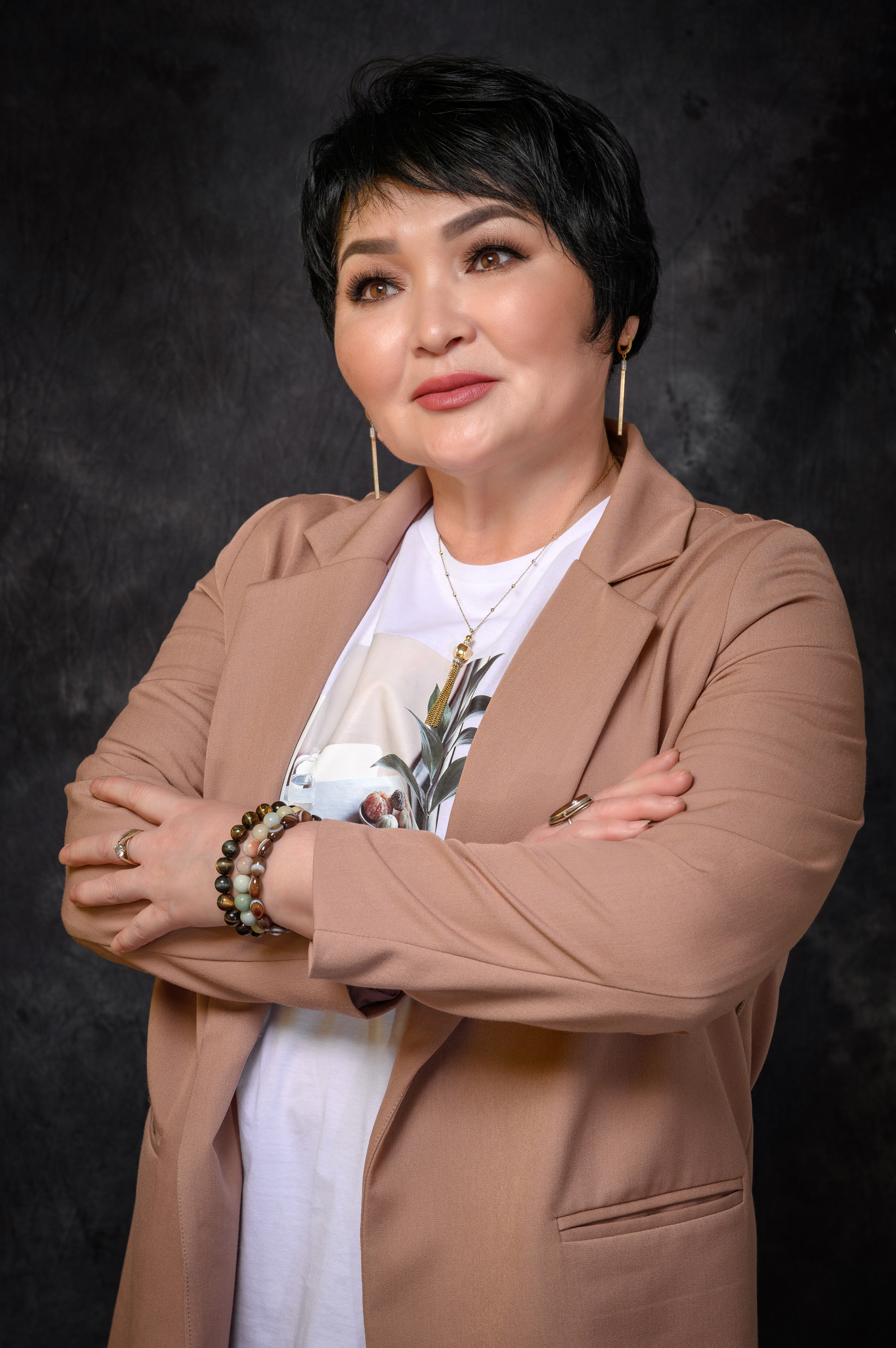 Портрет для мамы Зарины. Фотограф-дизайнер Лейла Кабди