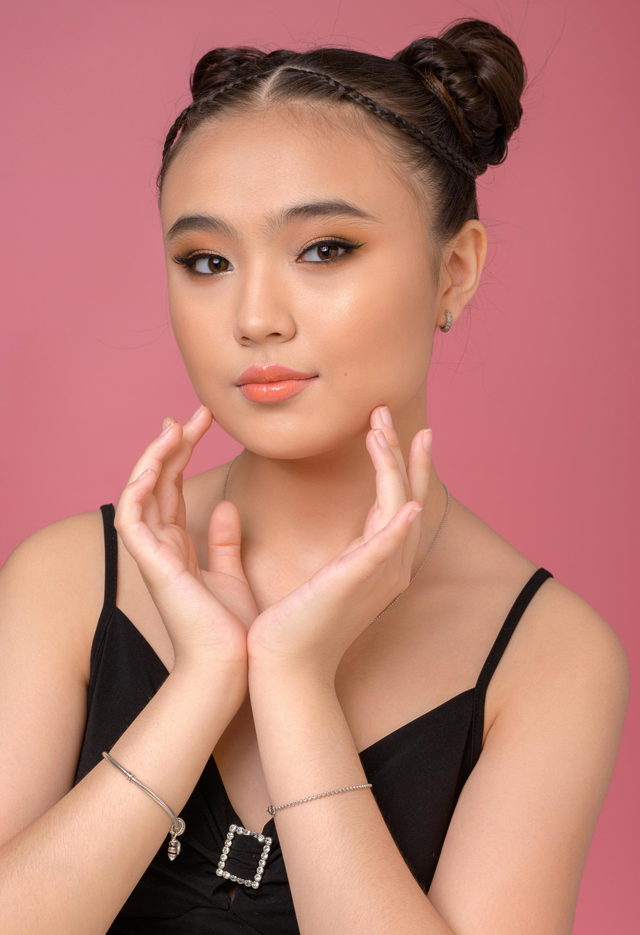 Фотограф Лейла Кабди. Съемка на циклораме и бьюти-съемка. Фотограф-дизайнер Лейла Кабди