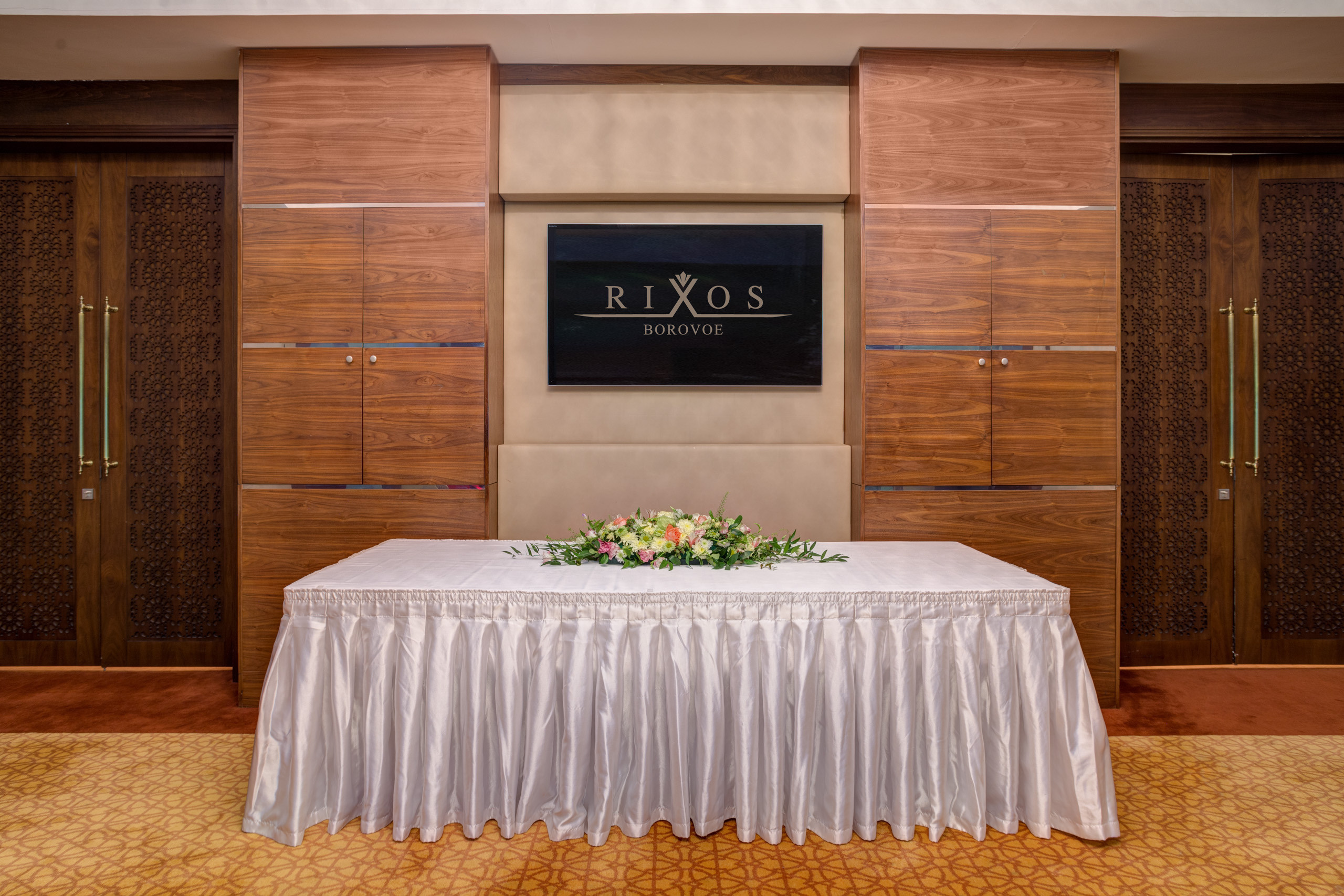 Интерьерная съемка конференц-холлов RIXOS BOROVOE. Фотограф-дизайнер Лейла Кабди