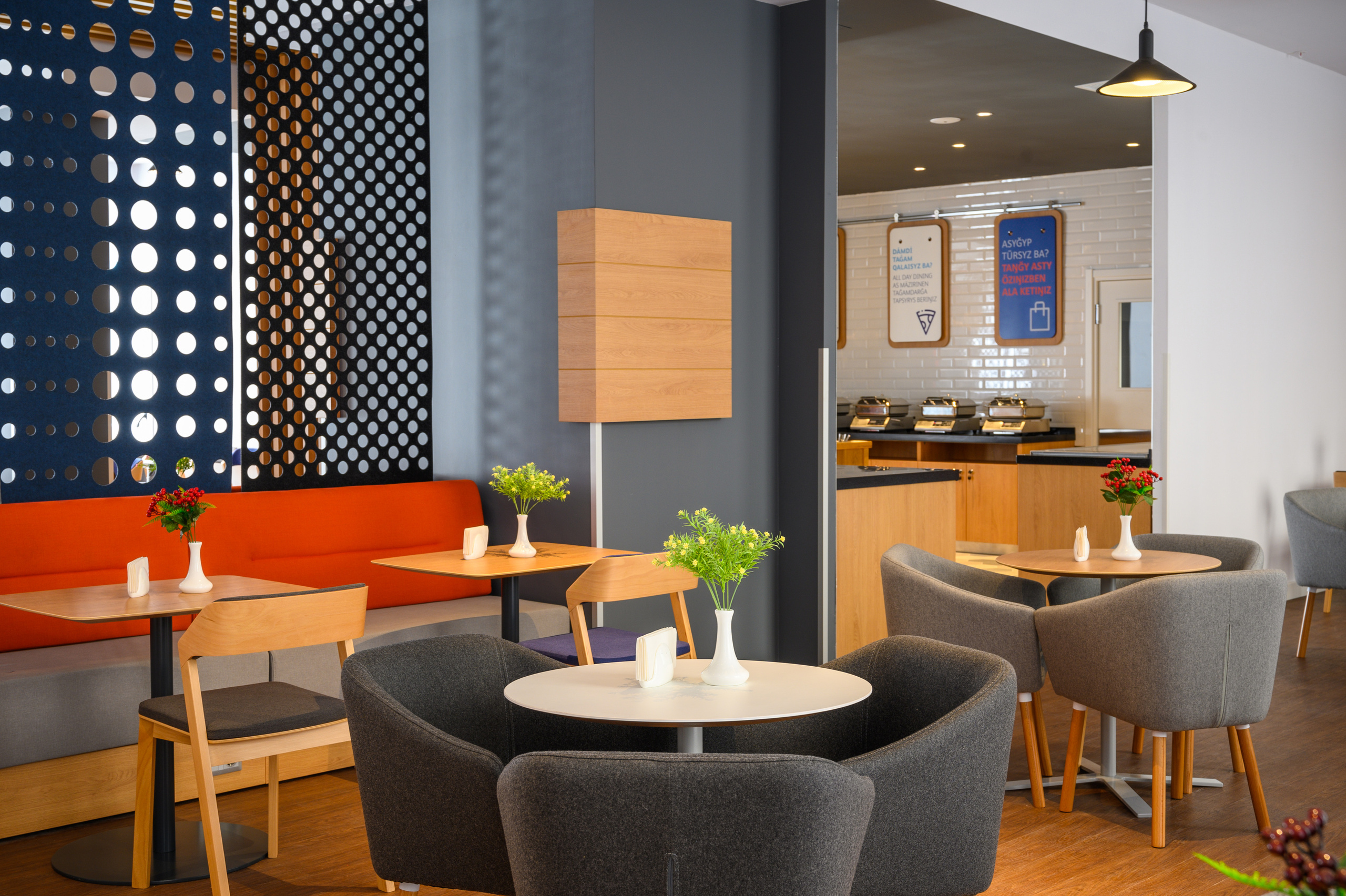 Интерьерная съемка для отеля HOLIDAY INN EXPRESS. Фотограф-дизайнер Лейла Кабди