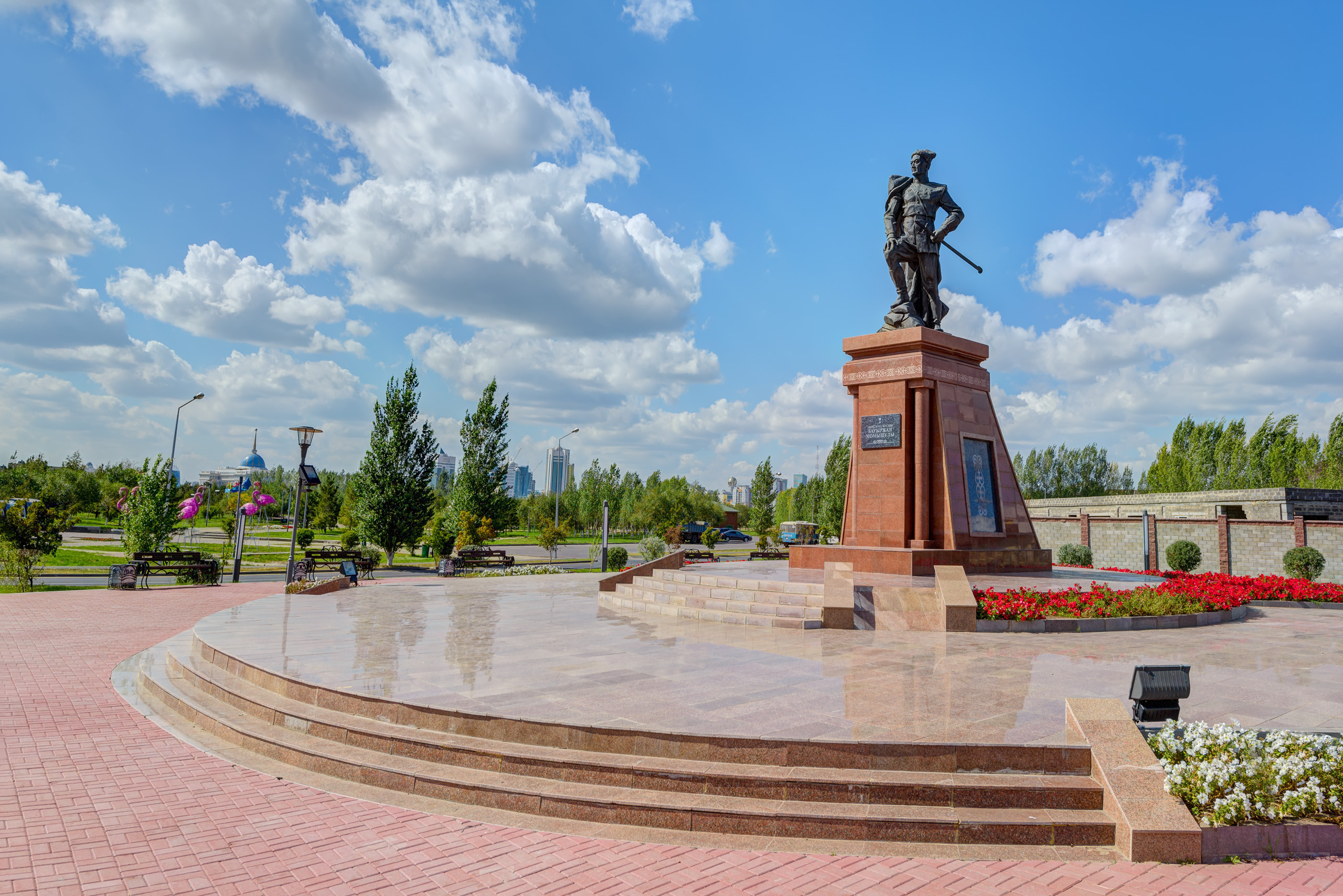 ДОСТОПРИМЕЧАТЕЛЬНОСТИ СТОЛИЦЫ. Фотограф-дизайнер Лейла Кабди