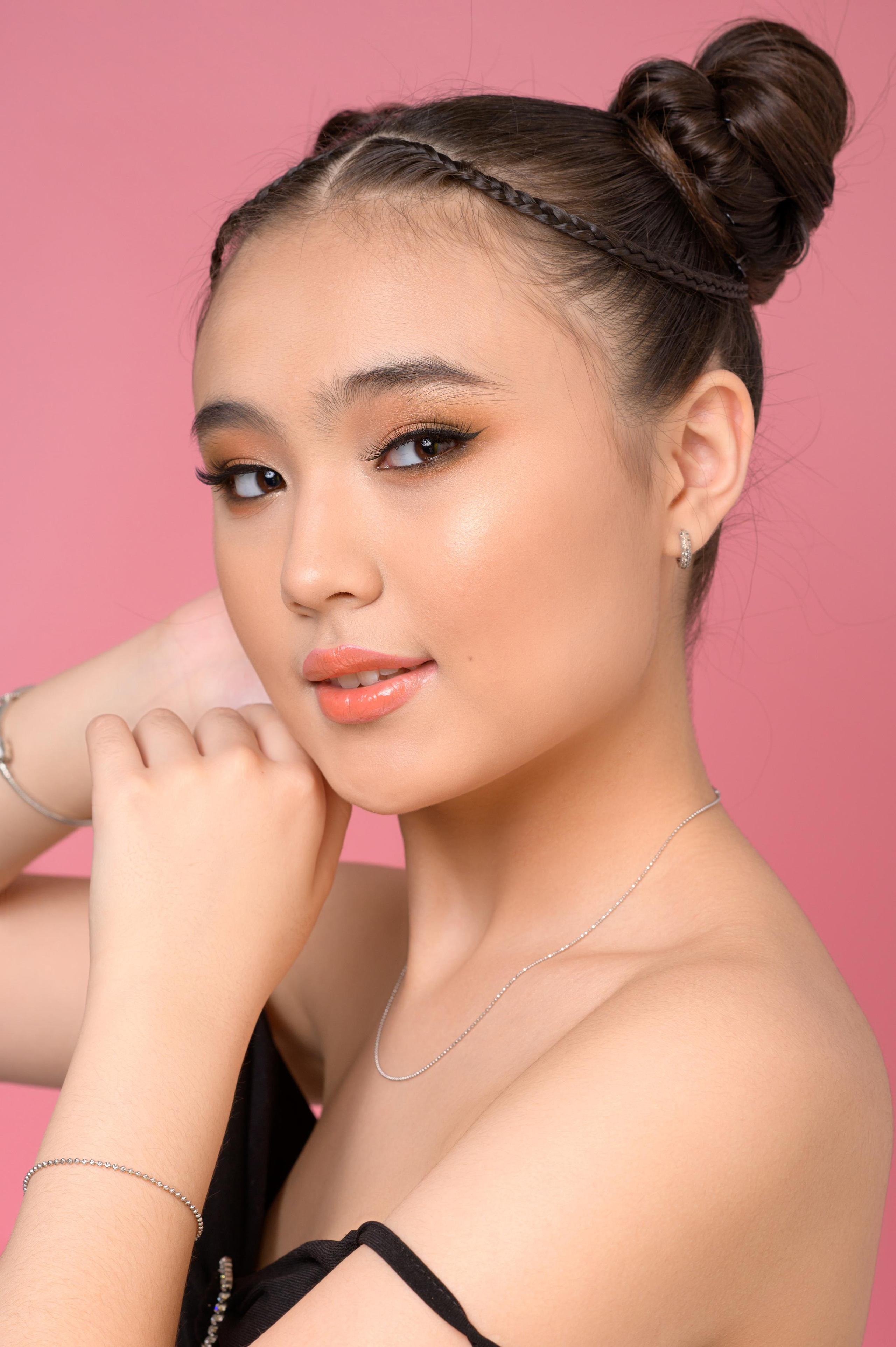 Фотограф Лейла Кабди. Съемка на циклораме и бьюти-съемка. Фотограф-дизайнер Лейла Кабди